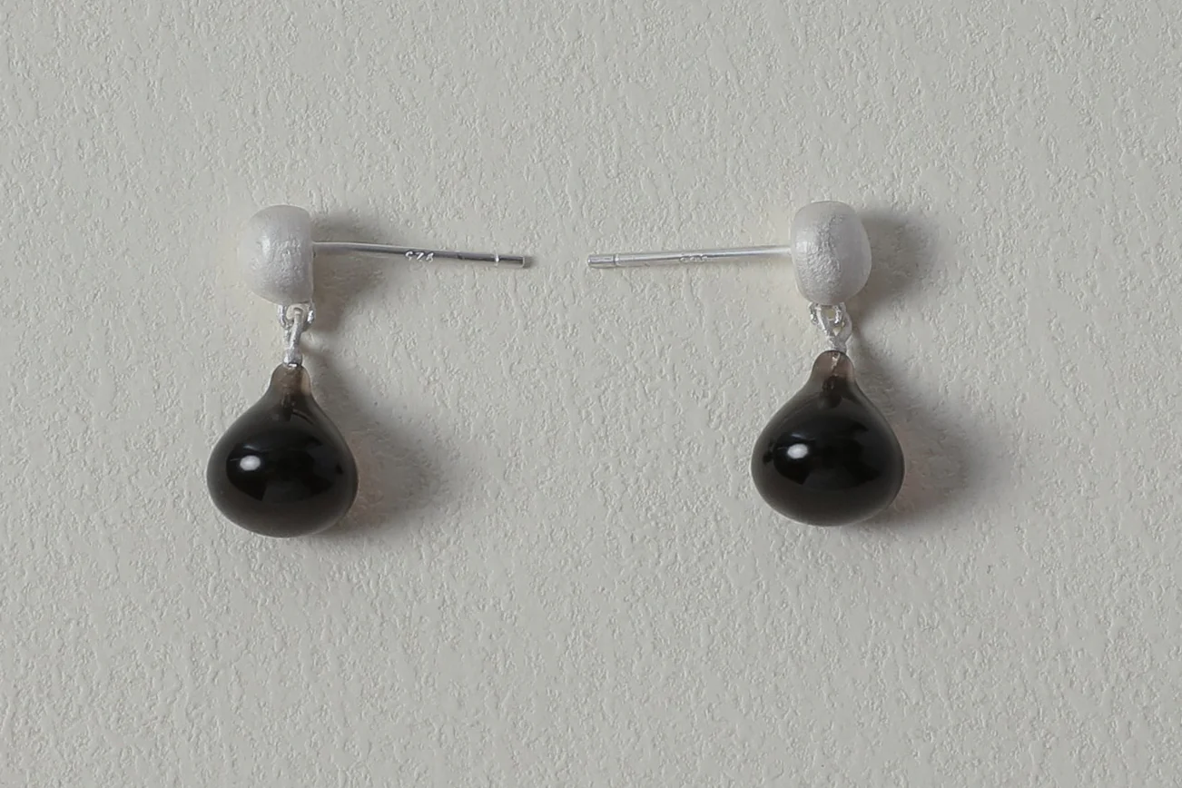 OLIO E ACETO 24 Autumn and Winter Melaleuca Crystal/Sterling Silver Smoky Crystal Water Drop Fruit Earrings OLIO-OA11E04-CHAYIN Brown/Silver OLIO-OA11E03