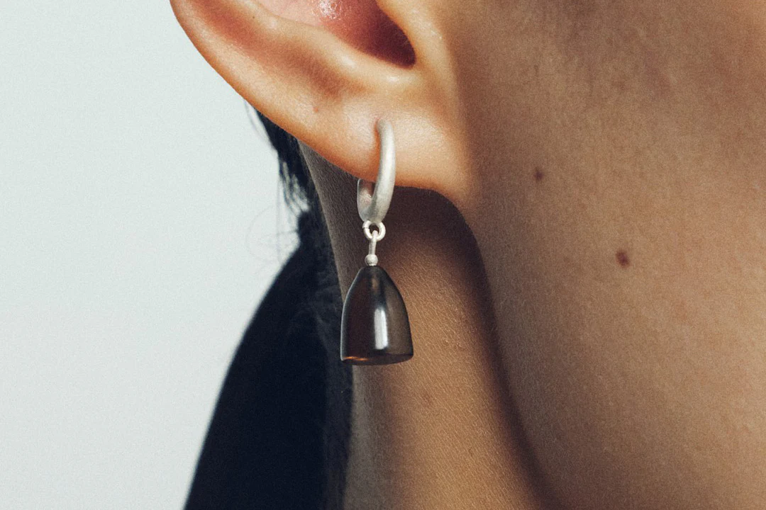 OLIO E ACETO 24 Autumn and Winter Melaleuca Crystal/Sterling Silver Smoky Quartz Bell Fruit Earrings OLIO-OA11E02-CHAYIN Brown/Silver OLIO-OA11E01 - Image 5