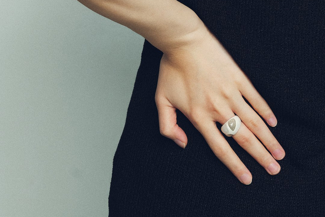 OLIO E ACETO 24 Autumn and Winter Sterling Silver Inlaid Fruit Core Ring OLIO-OA11F04-HBCY Gray/White/Tea/Silver - Image 10
