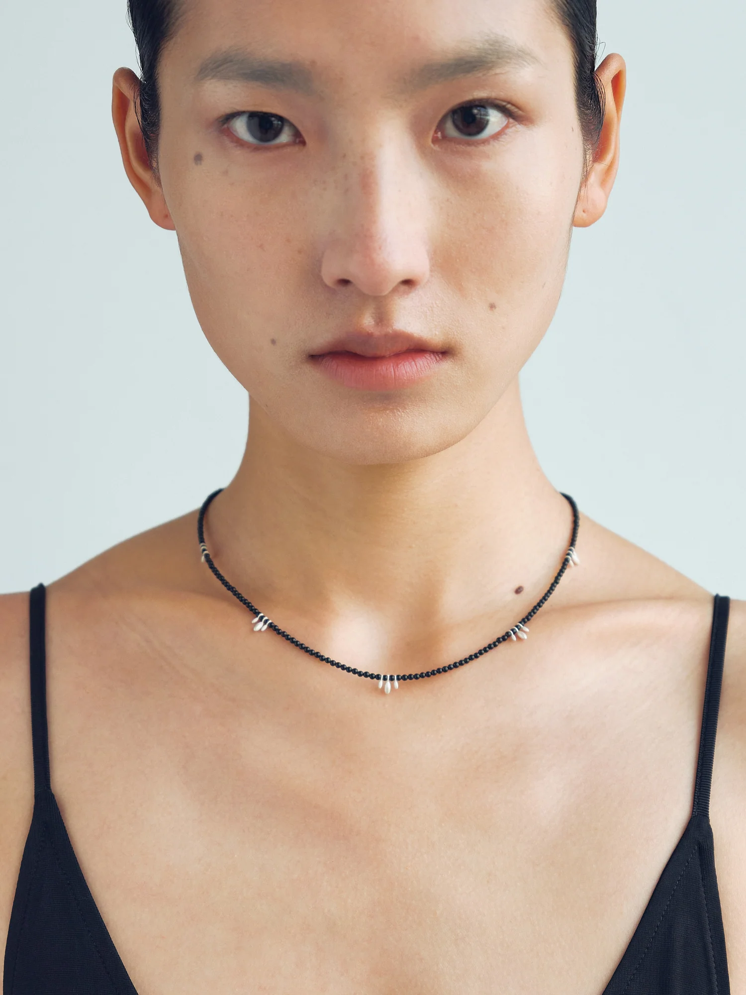OLIO E ACETO 25 Spring/Summer Black Onyx/Garnet Drop Beaded Necklace OLIO-OA12N31-HEI Black Onyx - Image 7