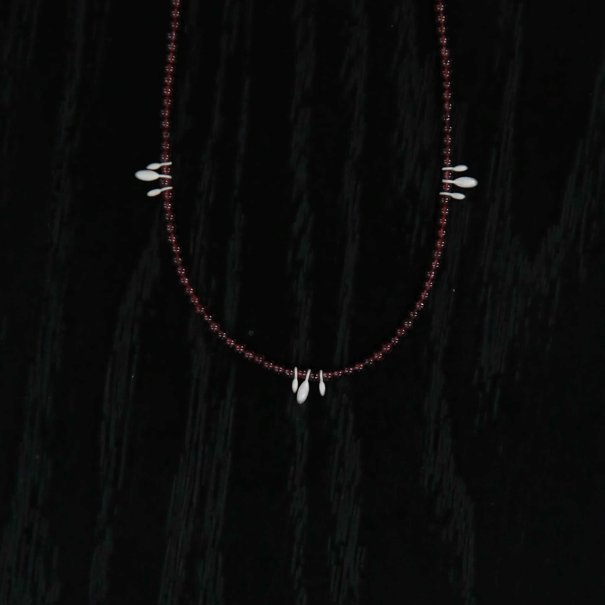 OLIO E ACETO 25 Spring/Summer Black Onyx/Garnet Drop Beaded Necklace OLIO-OA12N32-ZH Garnet OLIO-OA12N31 - Image 3