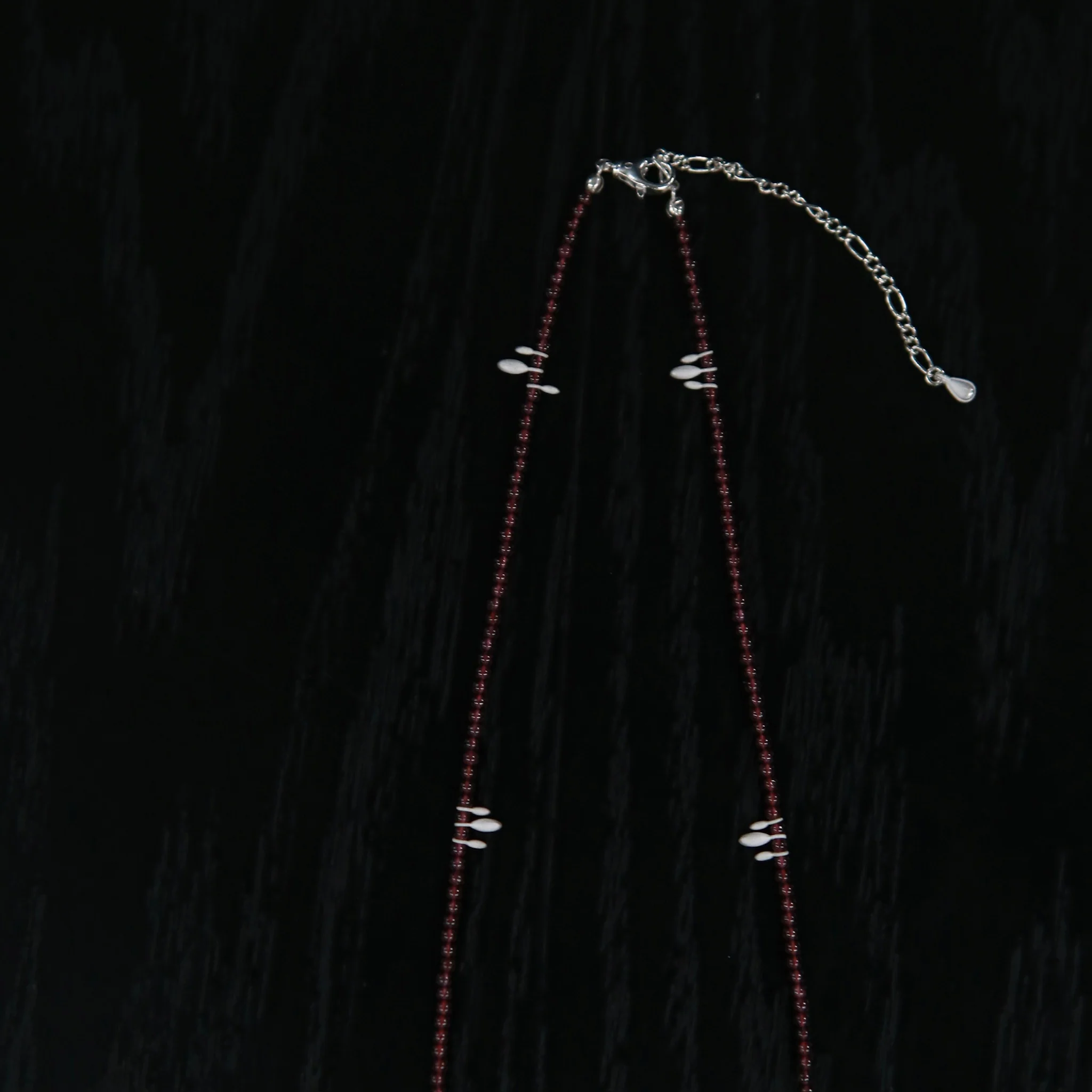OLIO E ACETO 25 Spring/Summer Black Onyx/Garnet Drop Beaded Necklace OLIO-OA12N32-ZH Garnet OLIO-OA12N31 - Image 4