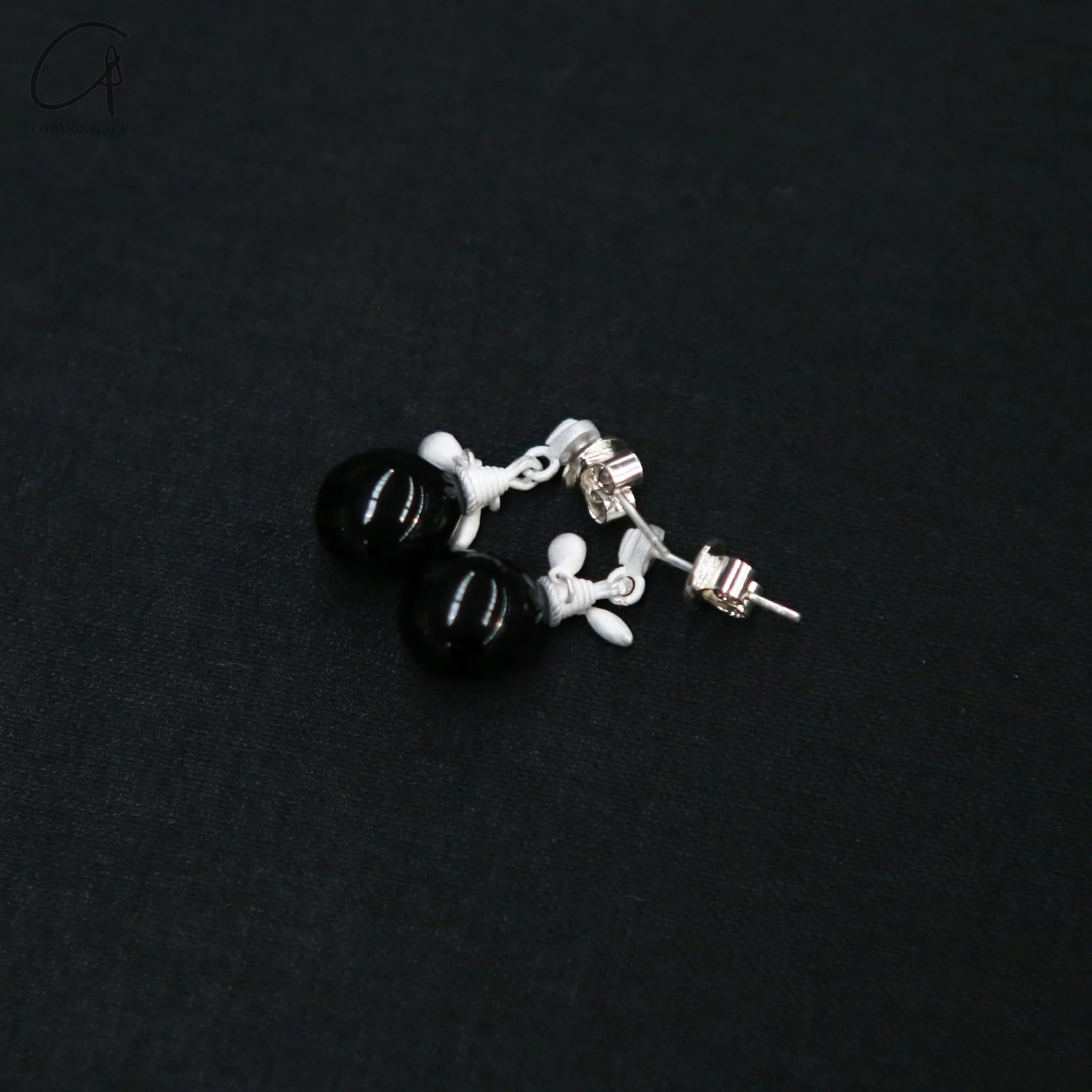OLIO E ACETO 25 Spring/Summer Sterling Silver Pearl/Agate Ball Earrings OLIO-OA12E01-HY Black/Silver - Image 4