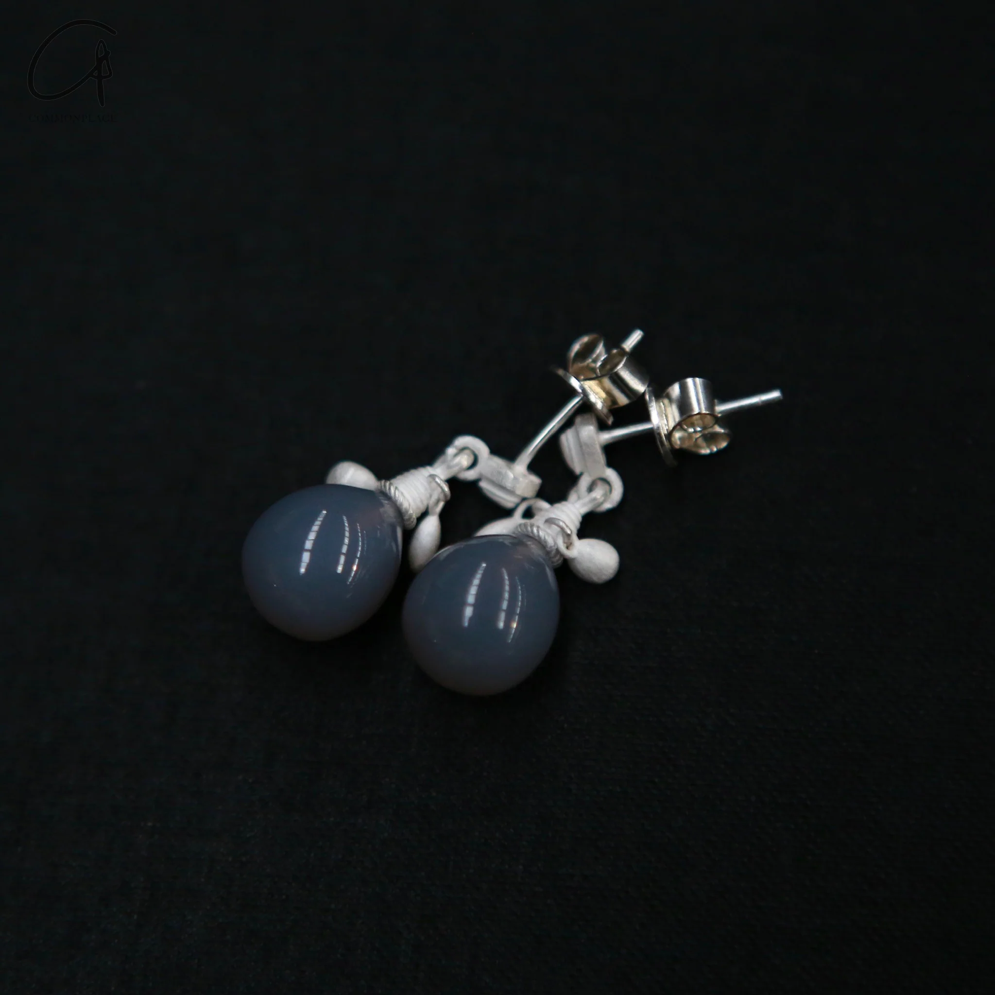 OLIO E ACETO 25 Spring/Summer Sterling Silver Pearl/Agate Ball Earrings OLIO-OA12E02-HY Grey/Silver OLIO-OA12E01 - Image 4