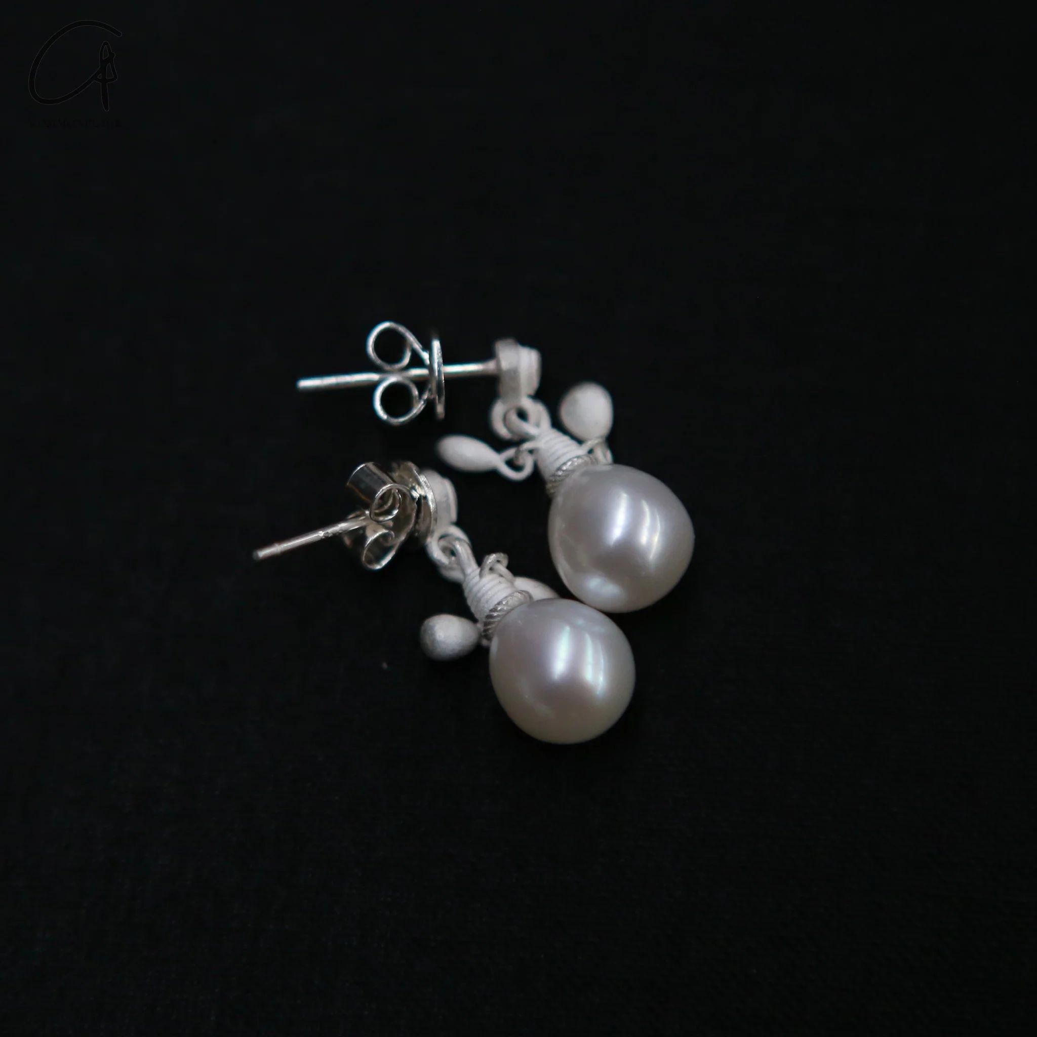 OLIO E ACETO 25 Spring/Summer Sterling Silver Pearl/Agate Ball Earrings OLIO-OA12E04-YZZB Silver/Pearl White OLIO-OA12E01 - Image 4