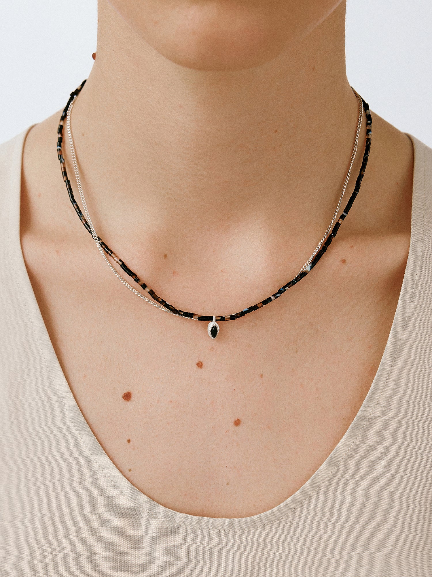 OLIO E ACETO Black Flower Agate Stamen Double Necklace OLIO-OA13N35-ZY Brown/Silver - Image 5