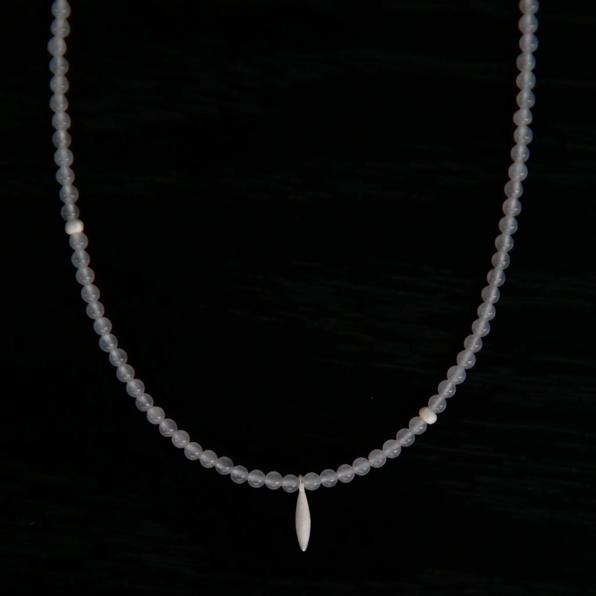 OLIO E ACETO Crystal and Sterling Silver Shell Pendant Necklace OLIO-OA10N20-BY White/Silver - Image 2