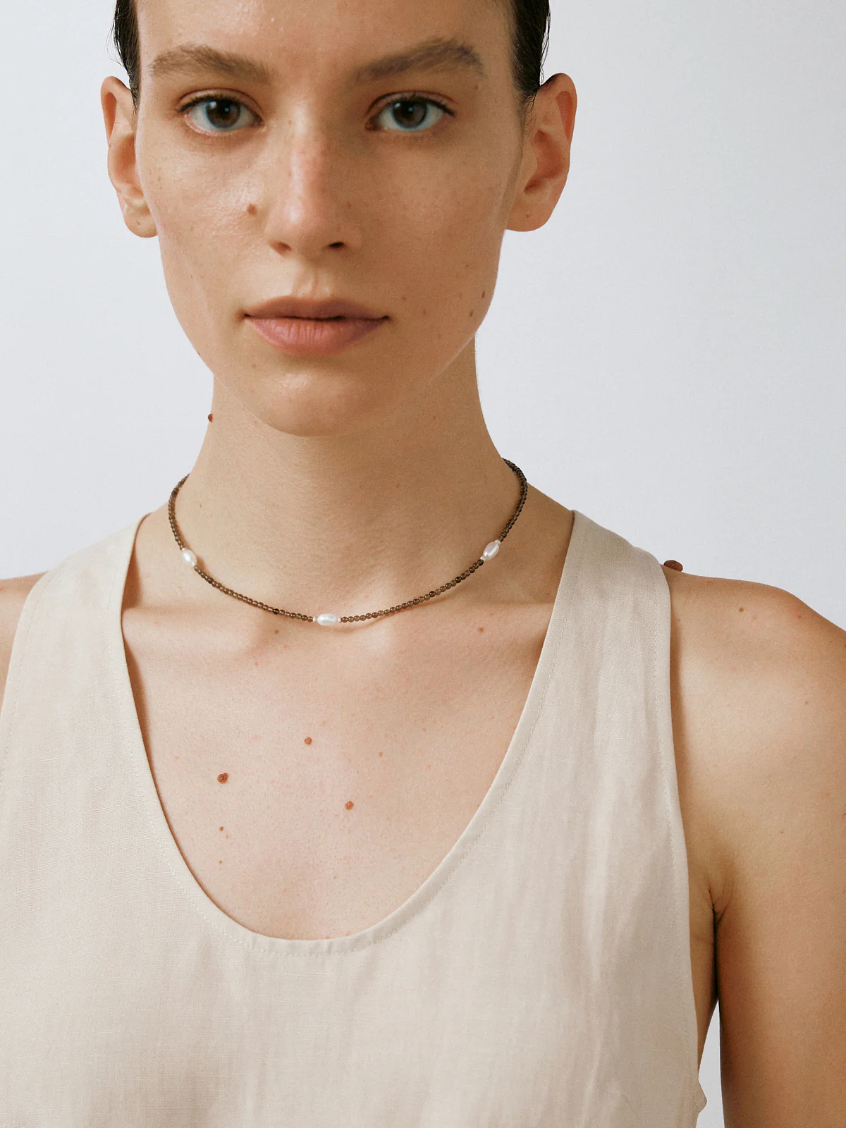 OLIO E ACETO Lapis Lazuli/Smoky Quartz Pearl Beaded Necklace OLIO-OA13N31-CZZBY Smoky Quartz (OA13N29) - Image 8