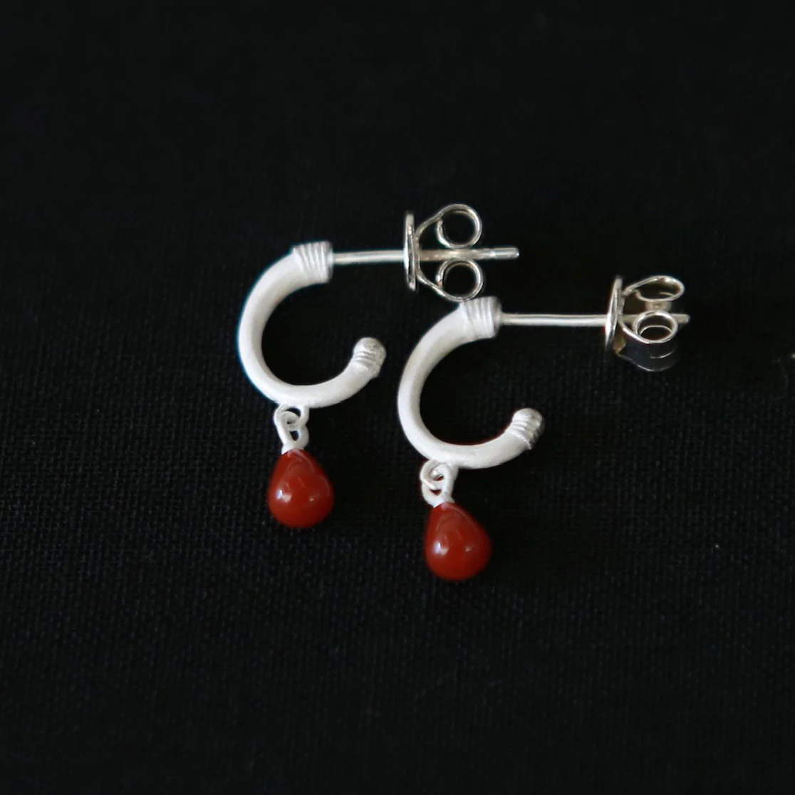OLIO E ACETO New Year Collection Sterling Silver Red Agate Pendant Earrings OLIO-OA13E26-YH Silver/Red