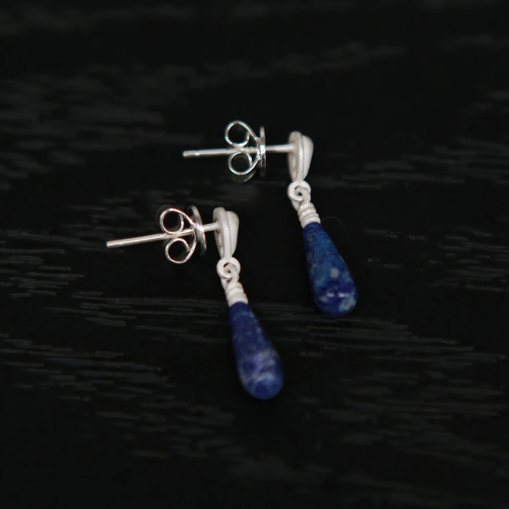 OLIO E ACETO Sterling Silver/Lapis Lazuli/Red Snakeskin Jade Morning Dew Earrings OLIO-OA13E07-LY Blue/Silver (OA13E06) - Image 2