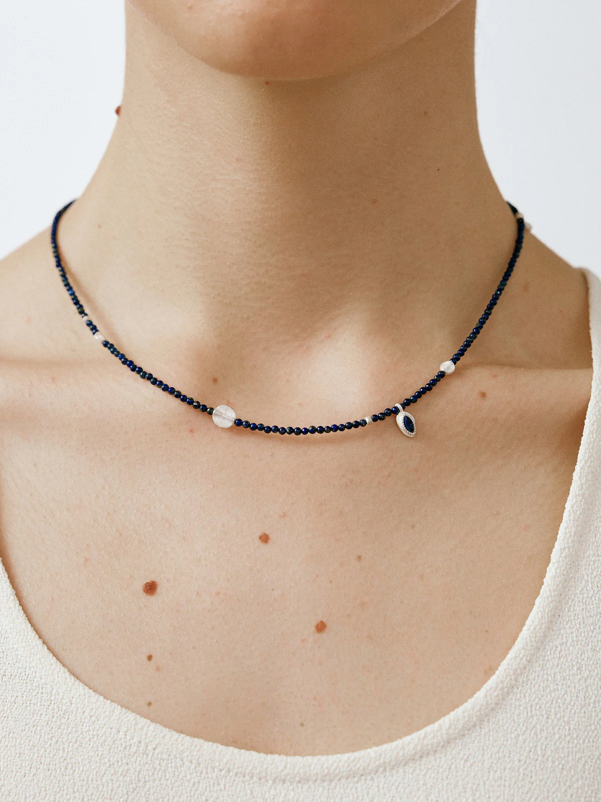 OLIO E ACETO Sterling Silver Lapis Lazuli/Red Snakeskin Jade Stamen Beaded Necklace OLIO-OA13N26-LY Blue - Image 7
