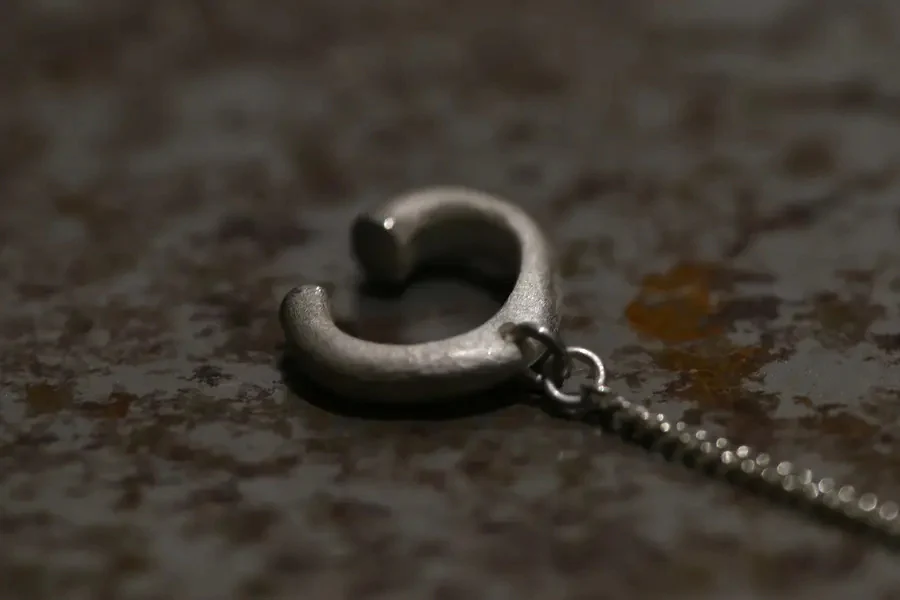 OLIO E ACETO Sterling Silver Pebble Chain Ear Cuff OA07E10 - Image 8