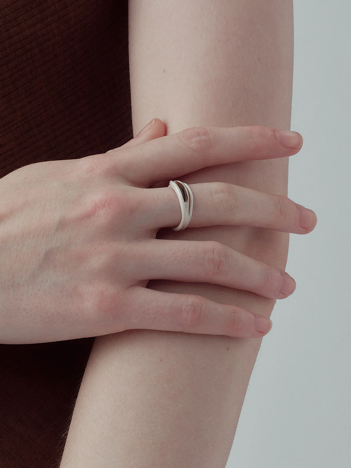 OLIO E ACETO Sterling Silver White Chalcedony/Tiger's Eye Resin Ring OLIO-OA14F08-YZ Silver/Brown - Image 3