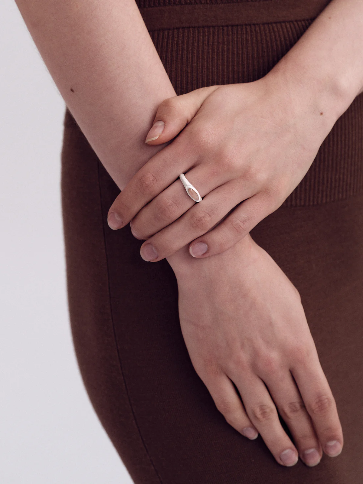 OLIO E ACETO Tanabata Special Series Sterling Silver Orange Moonlight Satellite Ring OLIO-OA13F18-YFC Silver/Pink Orange - Image 7