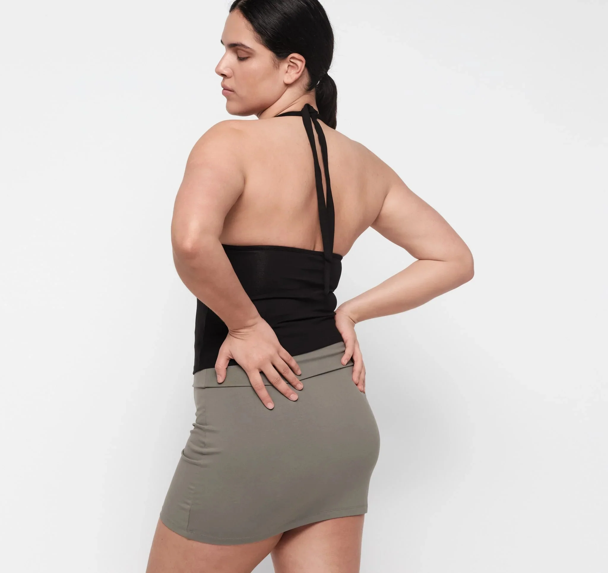 ORGANIC BASICS 26SS V-Neck Lace-Up Camisole – Form-Fitting Cut (OB-OB410106-Black) - Image 6