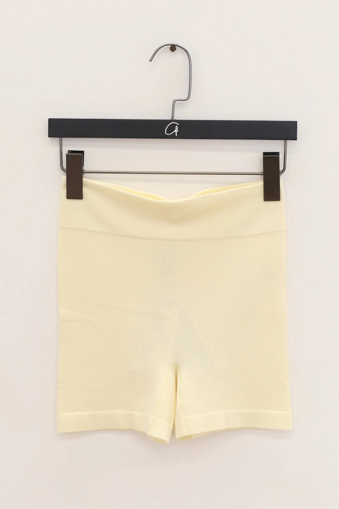 ORGANIC BASICS SS26 Seamless Waffle Shorts OB-OB140008-Buttercup