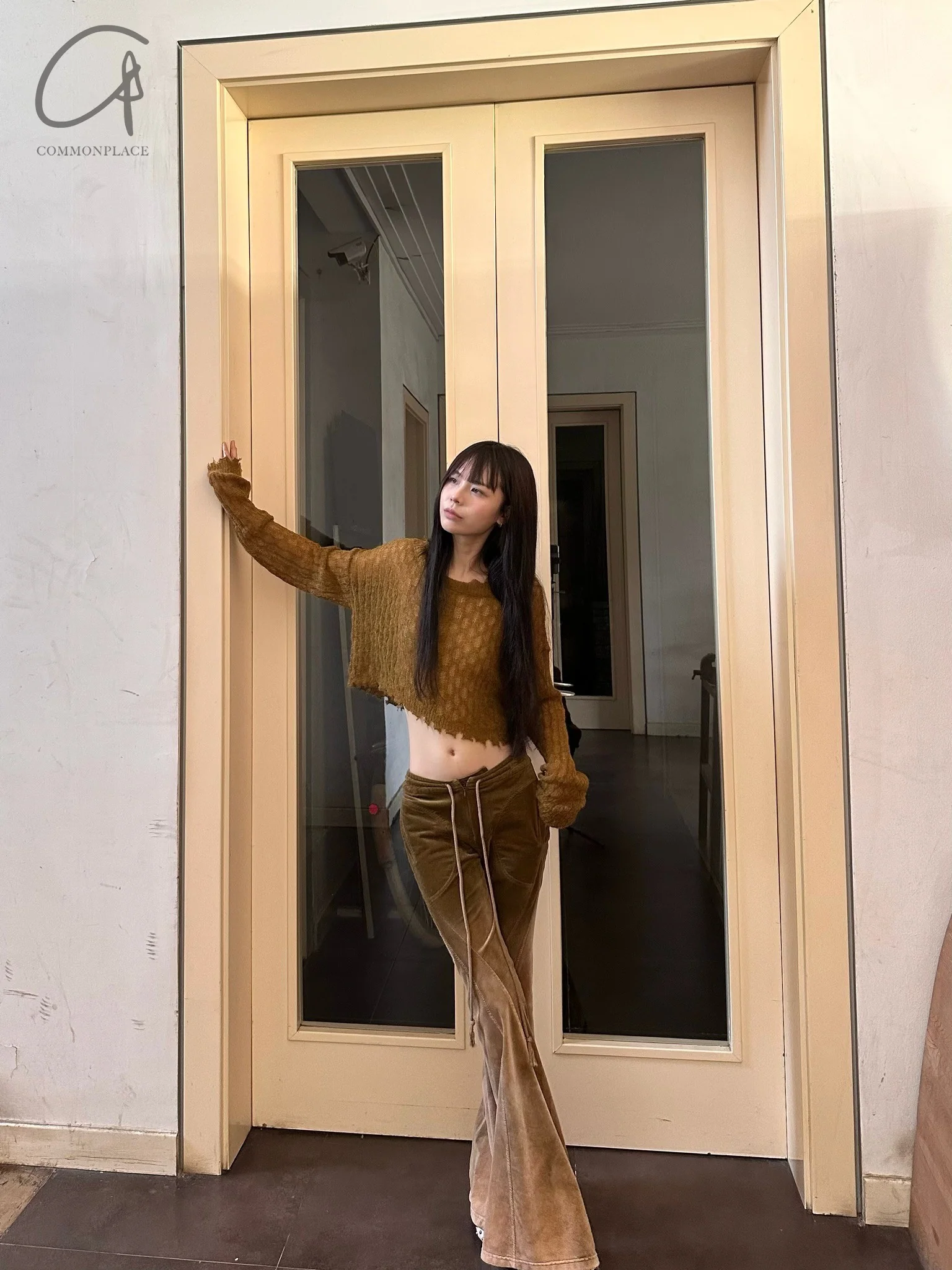 OUDE WAAG 24 Autumn and Winter Corduroy Slim Flared Pants OW-OW-24AW-PT06-GANLANLV Olive Green - Image 11
