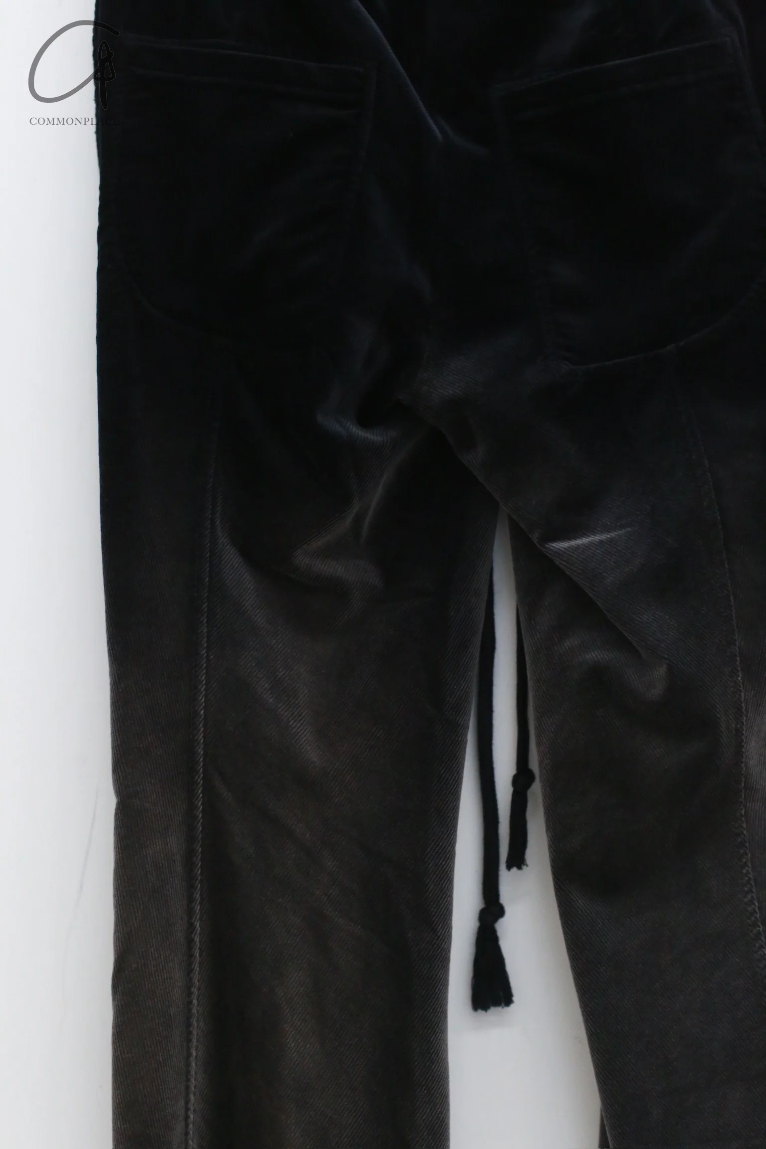 OUDE WAAG 24 Autumn and Winter Corduroy Slim Flared Pants OW-OW-24AW-PT06-HEI Black - Image 4