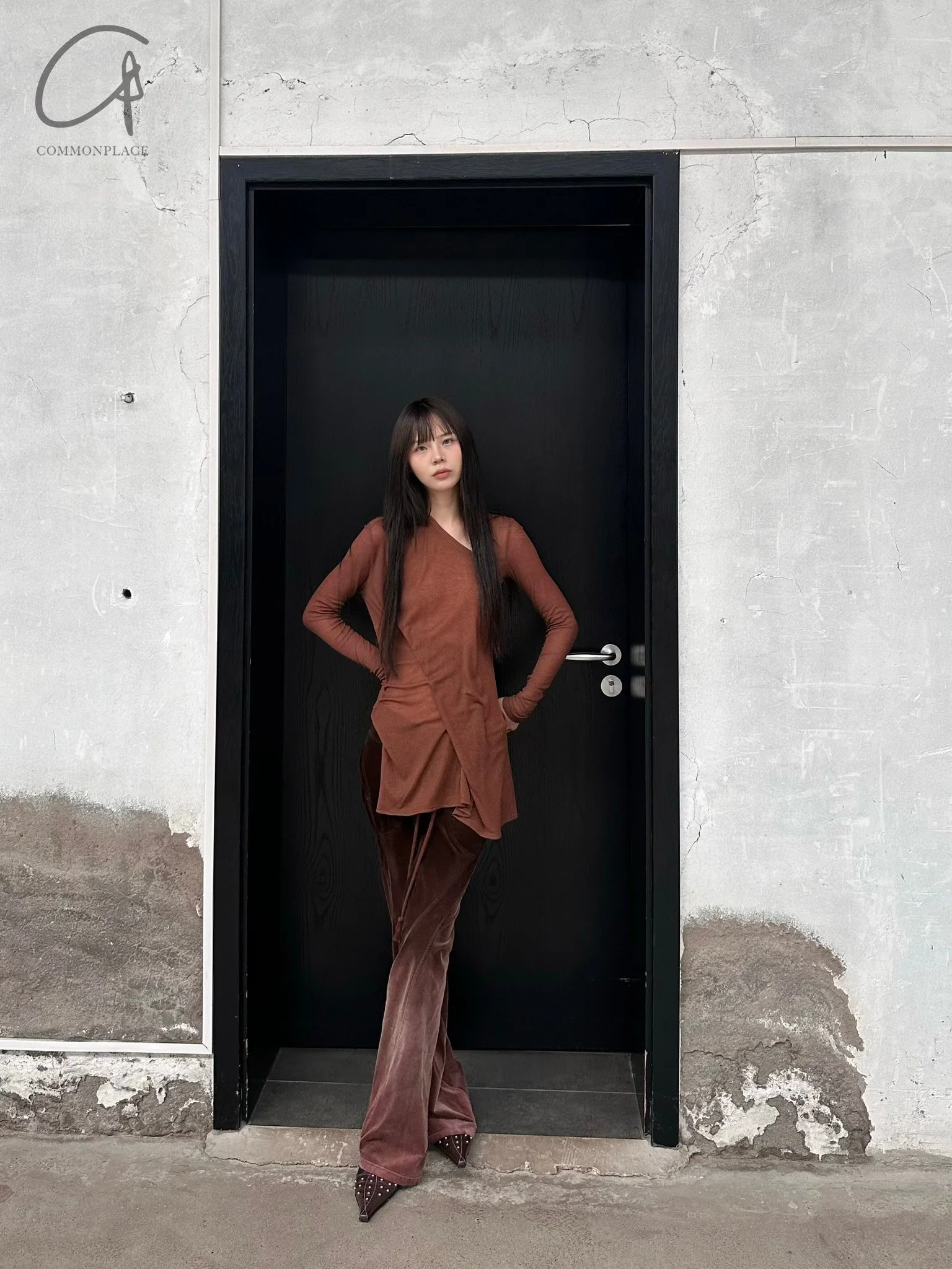 OUDE WAAG 24 Autumn and Winter Corduroy Slim Flared Pants OW-OW-24AW-PT06-KAFEI Coffee - Image 17