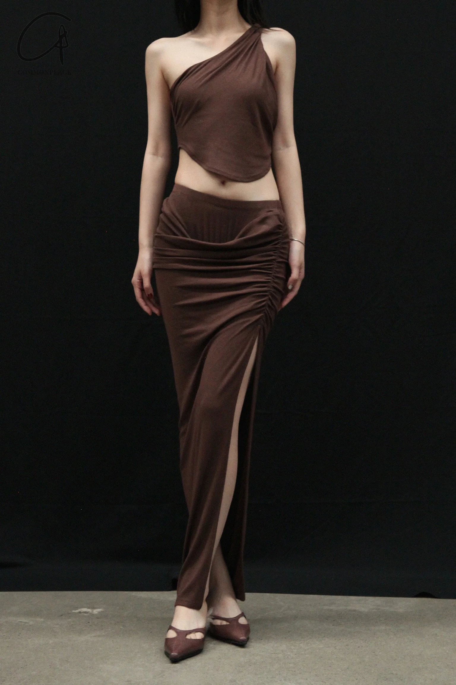 OUDE WAAG 24 Autumn and Winter Knitted Asymmetric Skirt Series OW-24AW- SK17R1BR440-KF Coffee OW-24AW -SK17 - Image 2