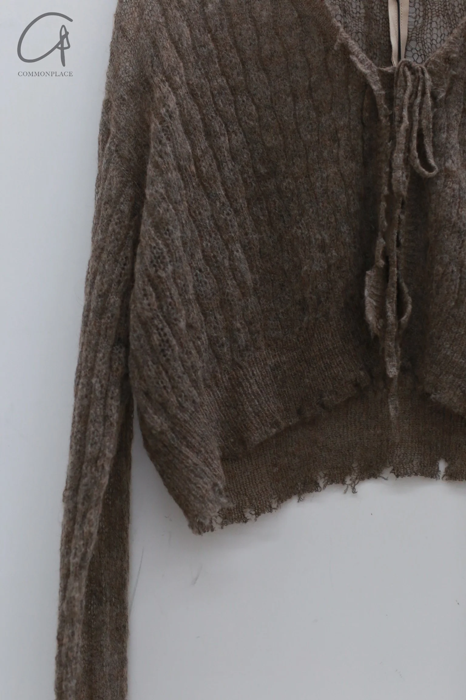 OUDE WAAG 24 Autumn and Winter Thin Wool Knit Cardigan OW-OW-24AW-KT03-HUIKA Gray Brown - Image 4