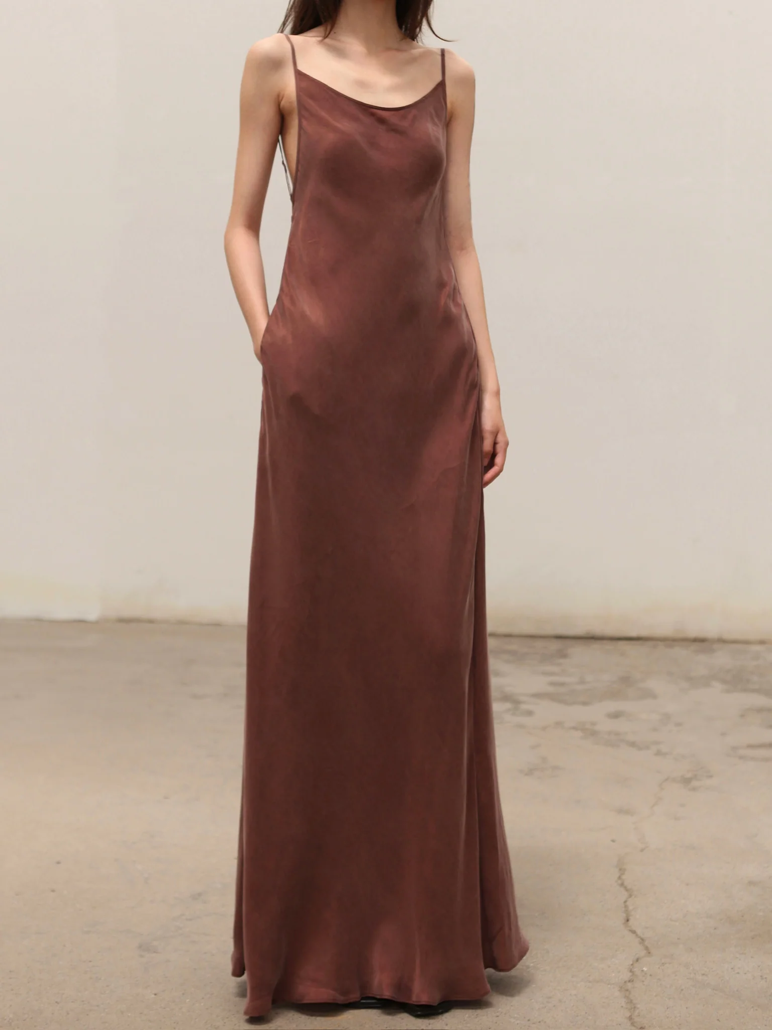 OUDE WAAG 25 Autumn and Winter Suspender Drawstring Dress OW-OW-25AW-DS07C2BR470-ZZ Brown Purple - Image 4