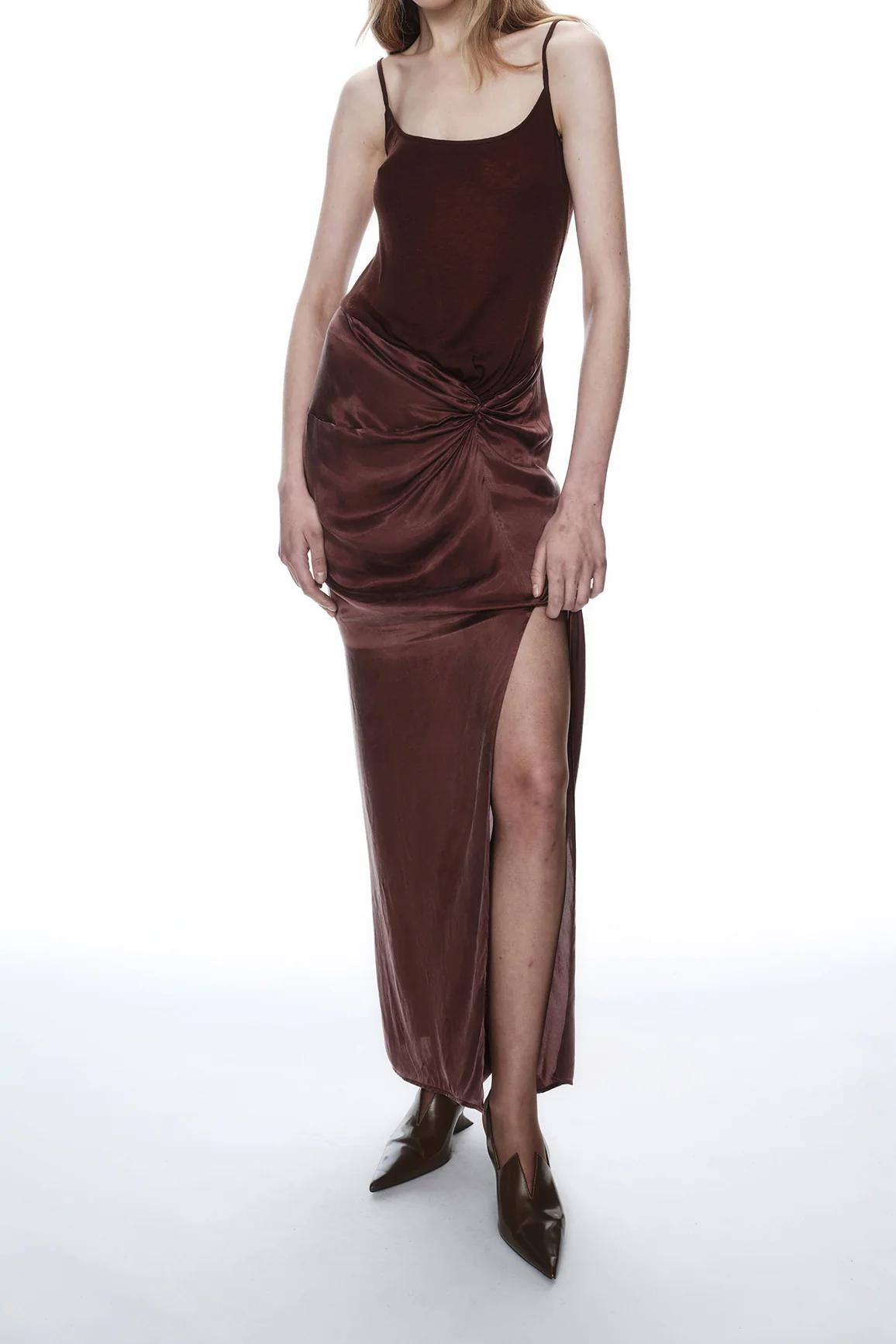 OUDE WAAG 25 Early Fall Spliced Knot Suspender Dress OW-OW-25PF-DS07C2BR450-HZ Red Brown (OW-25PF-DS07) - Image 2