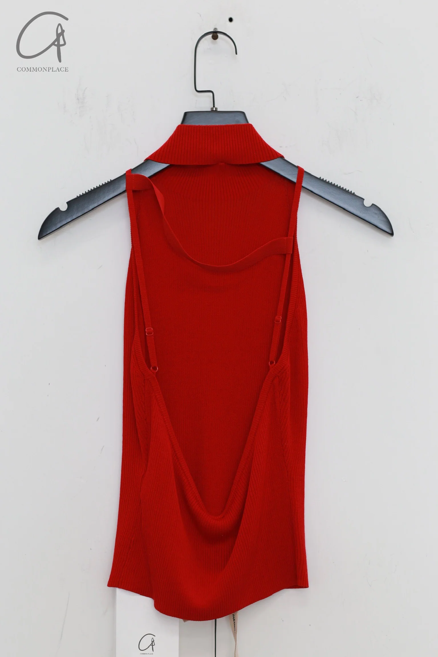 OUDE WAAG 25 Spring/Summer High Neck Backless Silk Knitted Vest OW-OW-25SS-KT05-HONG Red - Image 4