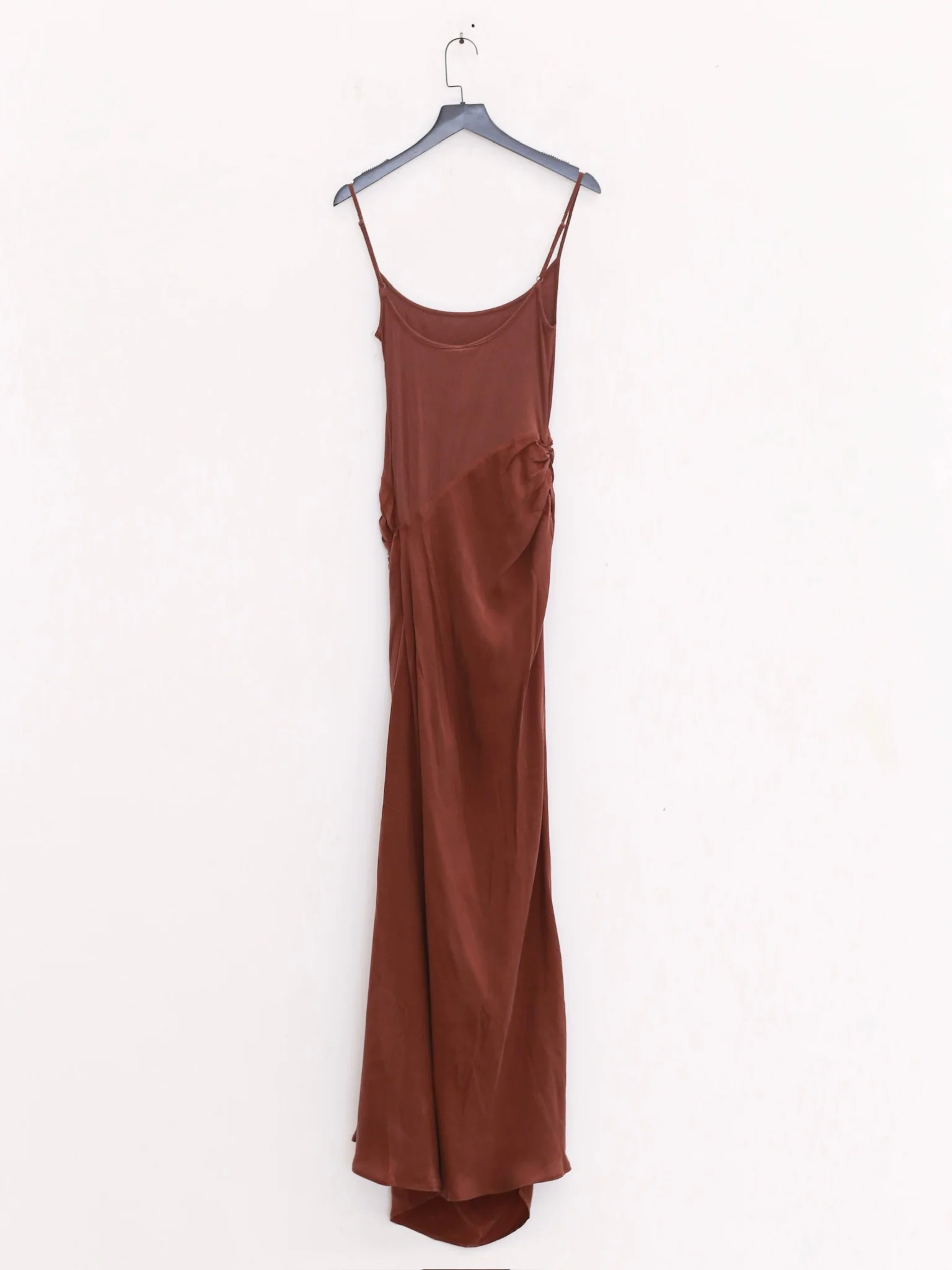OUDE WAAG 25 Spring/Summer Pleated Vest Dress OW-OW-25SS-DS19C2BR450-HZ Red Brown OW-25SS-DS19 - Image 4