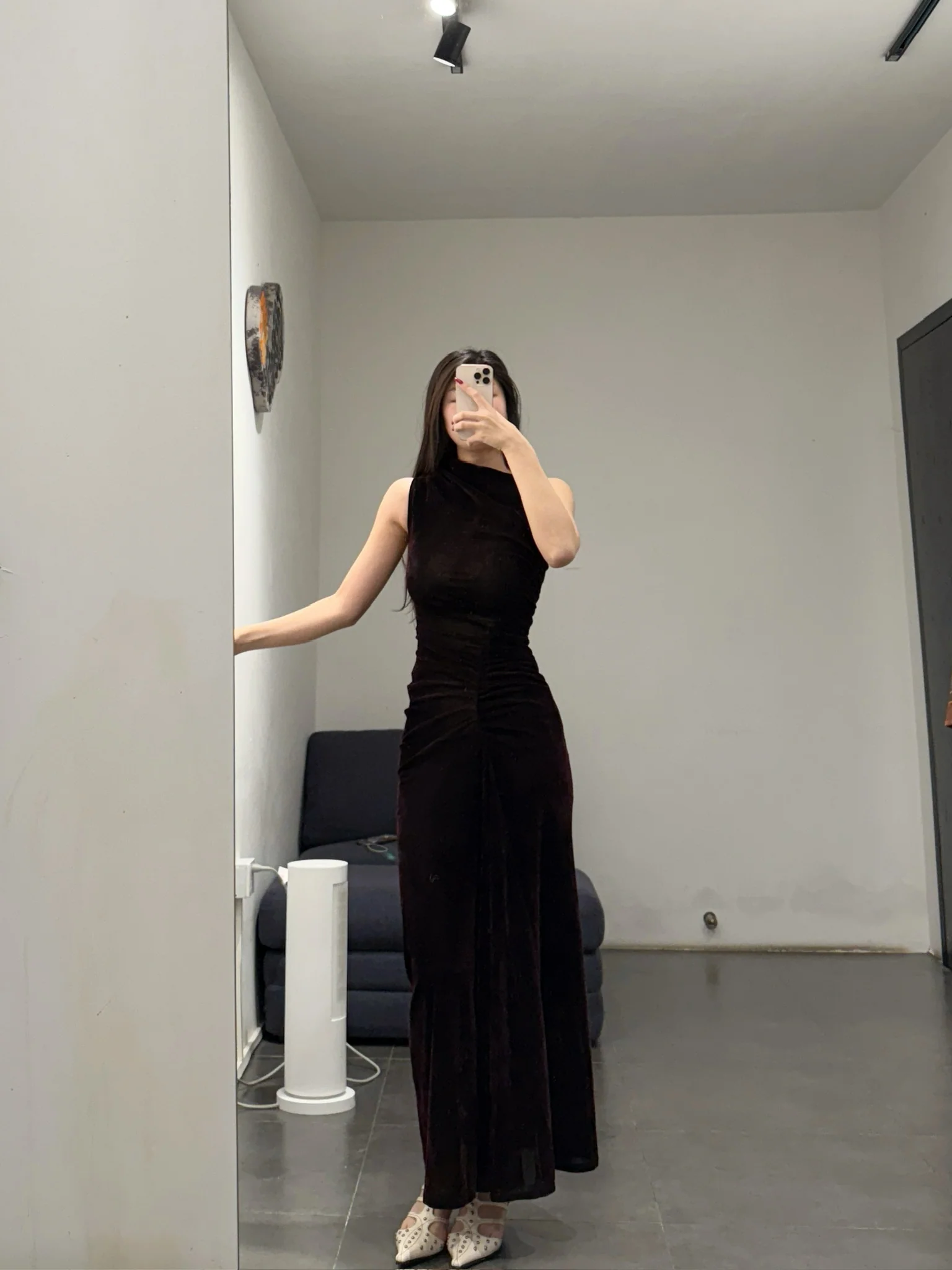 OUDE WAAG 26 Early Spring Gathered Stretch Velvet Dress OW-26RS-DS23N1-BL094 Black and Yellow - Image 12