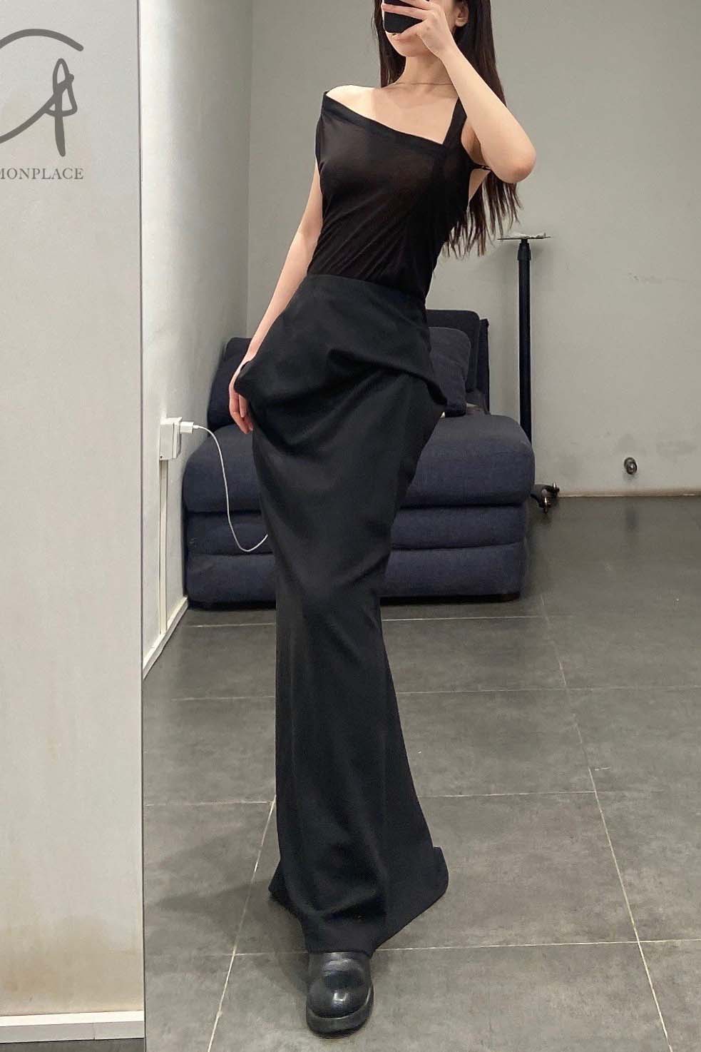 OUDE WAAG Asymmetric Slim Knit Tank Top OW-22SS-TP08 Black - Image 3