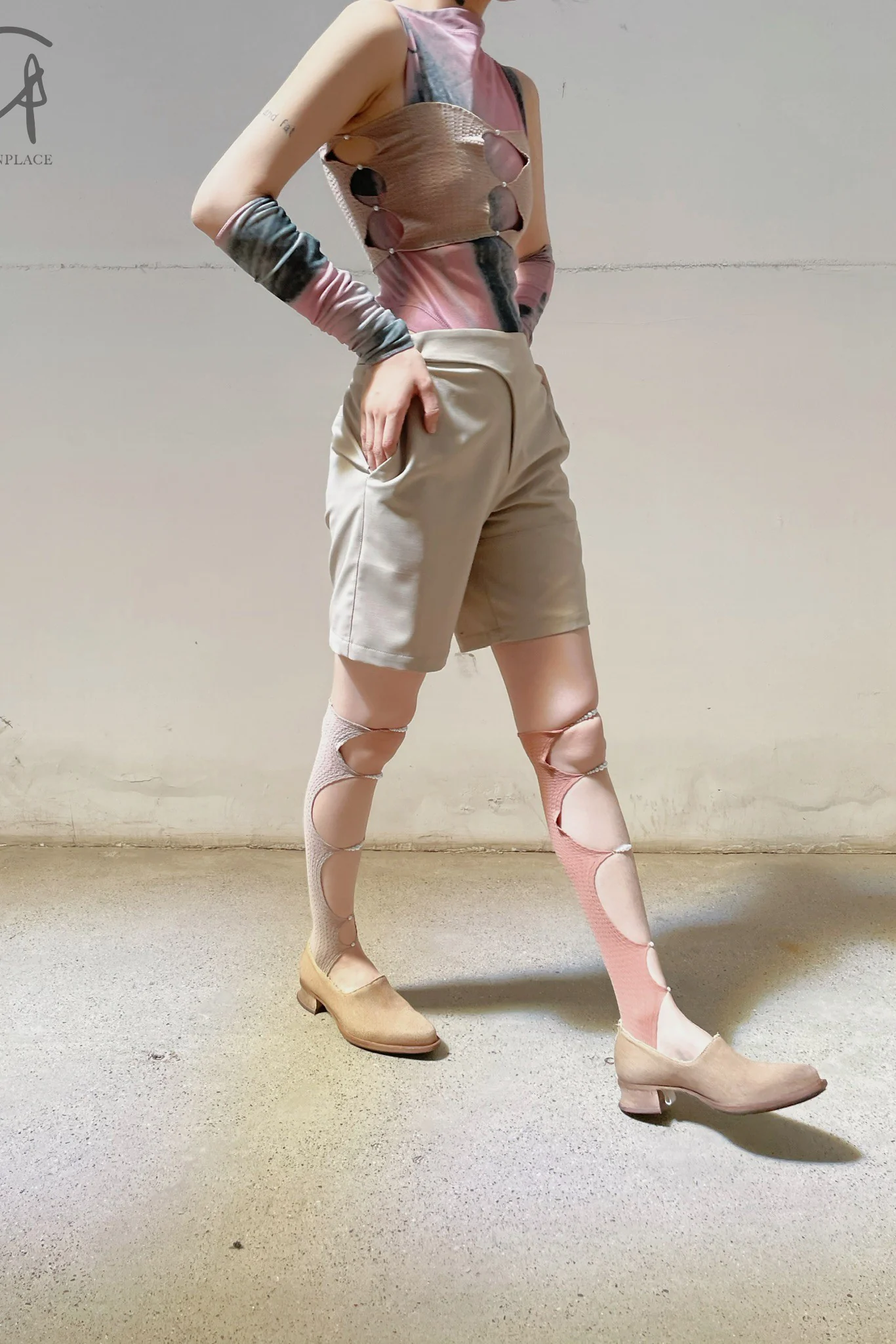 OUDE WAAG Deconstructed Worsted Wool Shorts OW-21SS-PT05NU00 - Image 14