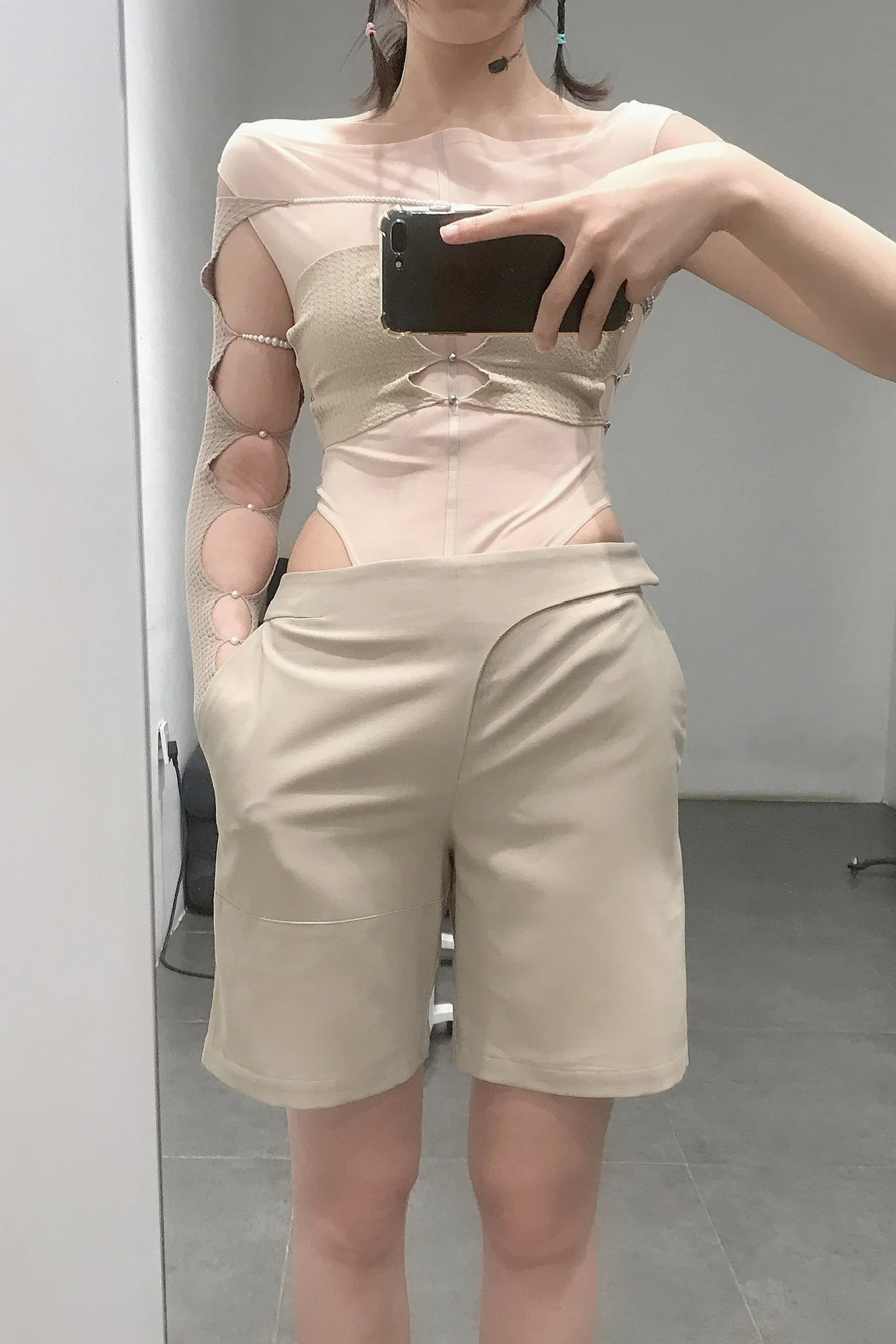 OUDE WAAG Deconstructed Worsted Wool Shorts OW-21SS-PT05NU00 - Image 18