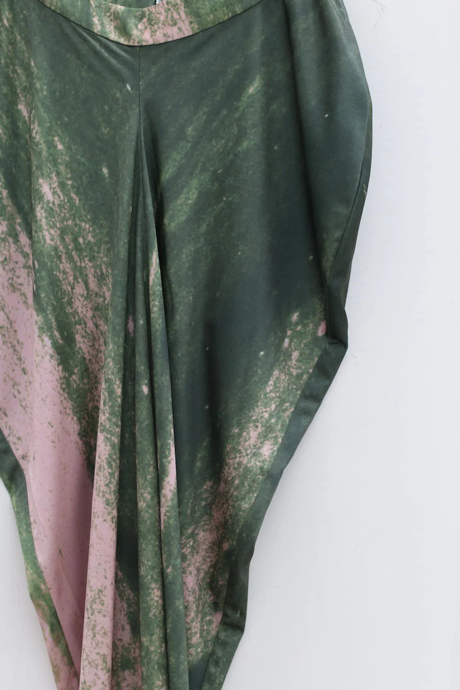 OUDE WAAG Draped Back Slit Print Skirt OW-22AW-SK03 Green Pink Print - Image 17