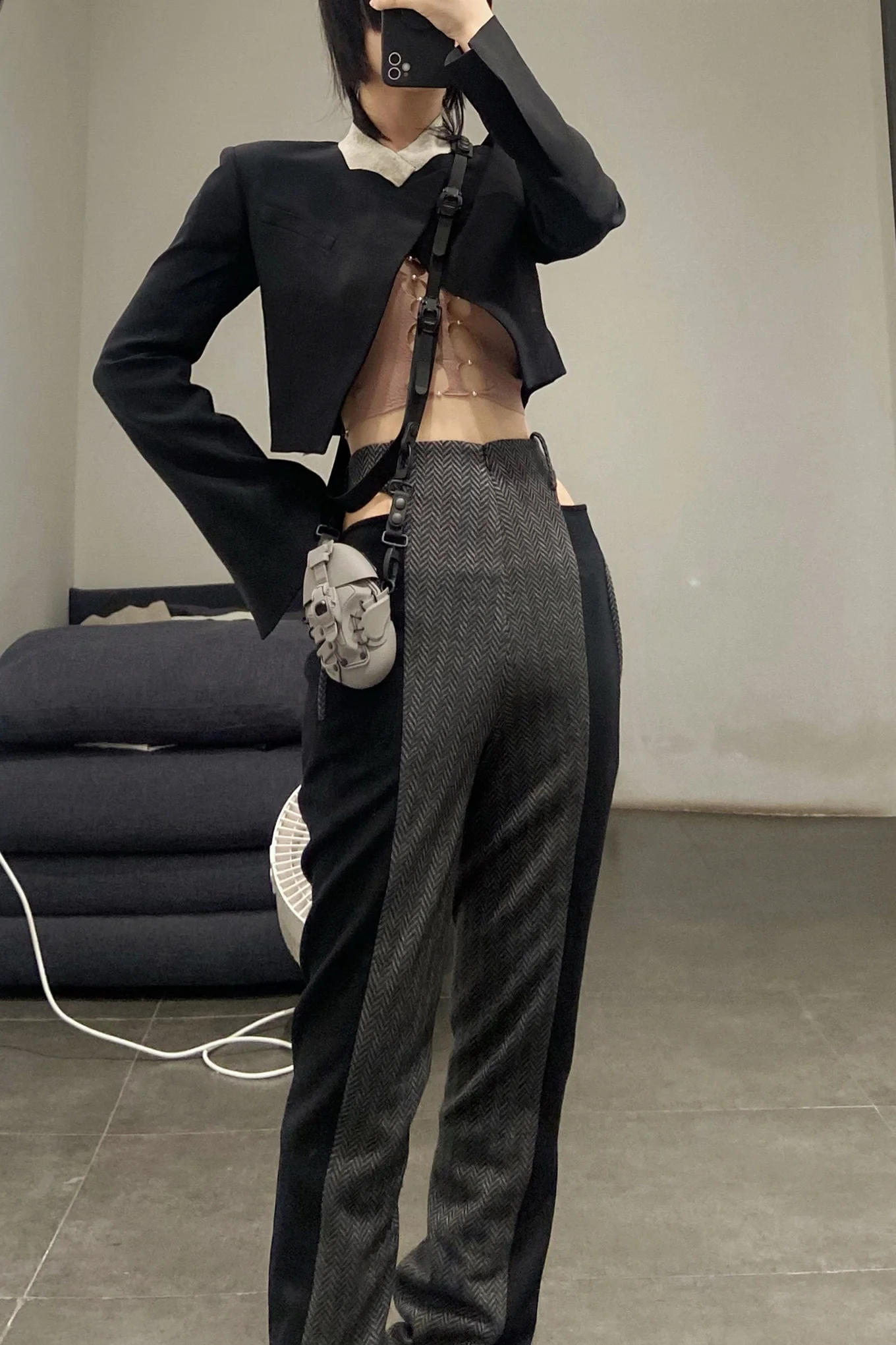 OUDE WAAG herringbone wool stitching flared pants OW-21AW-PT02 black and gray - Image 4