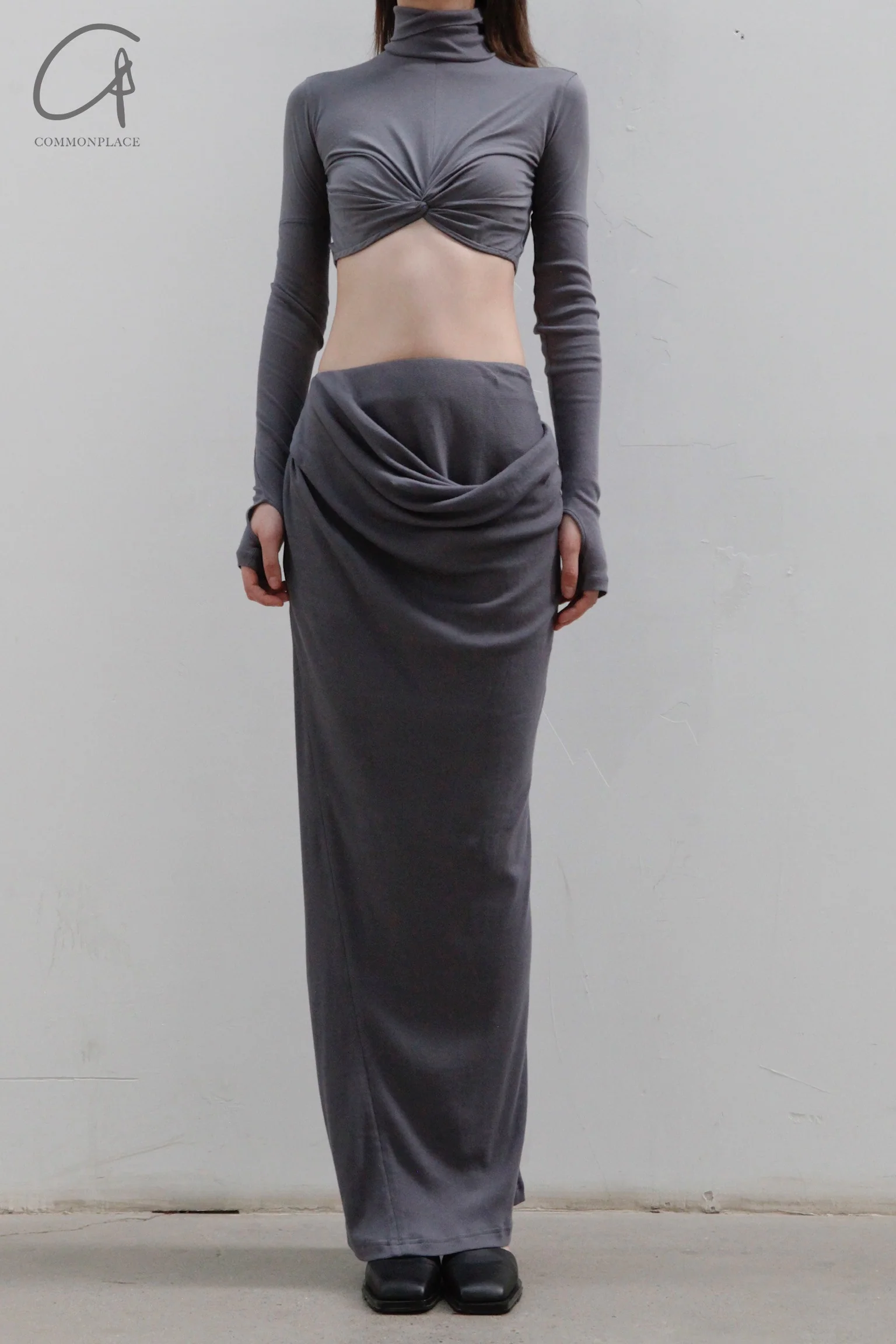 OUDE WAAG Knotted Panel Turtleneck Bolero OW-23AW-TP02C1BU680 Gray Blue - Image 4
