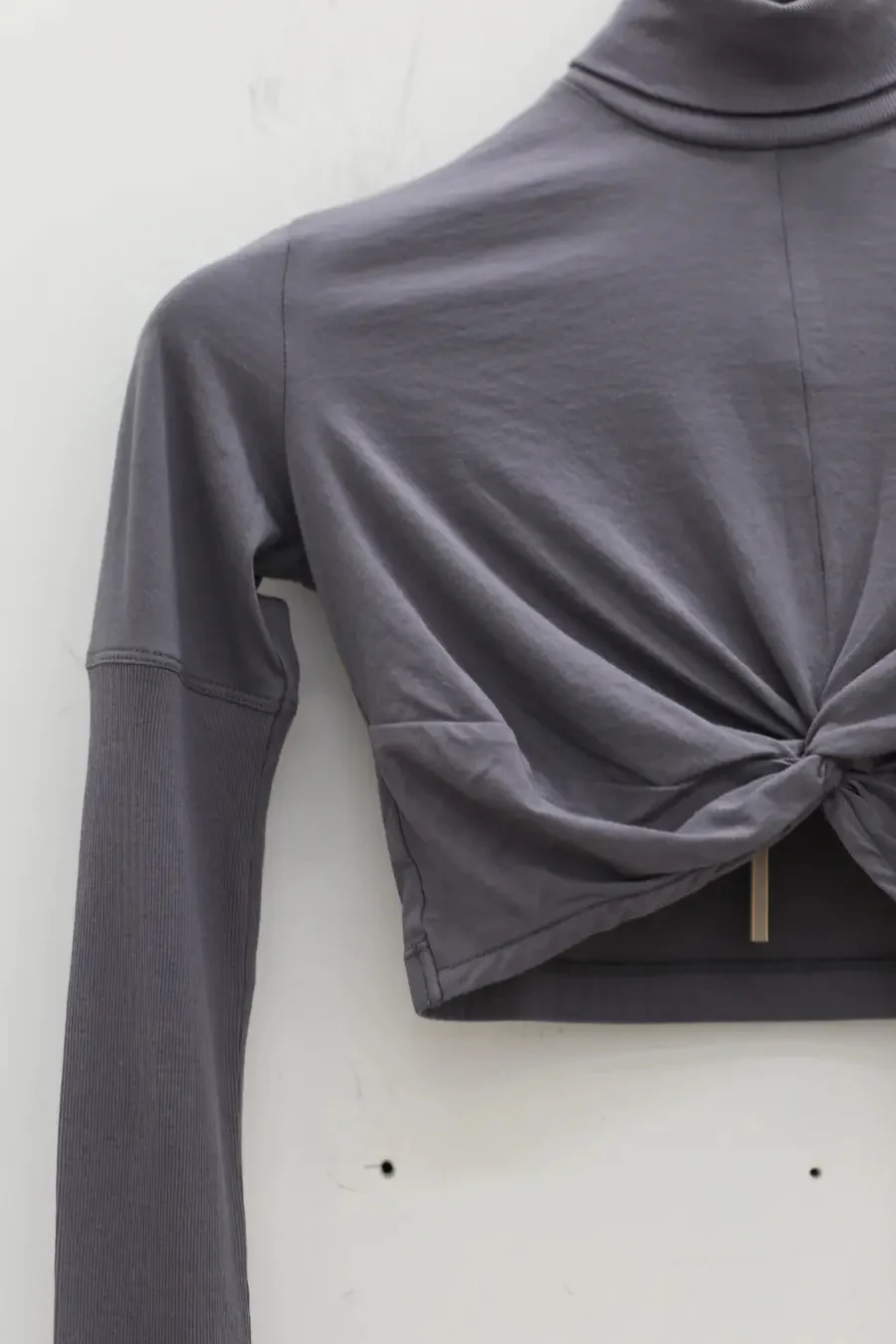 OUDE WAAG Knotted Panel Turtleneck Bolero OW-23AW-TP02C1BU680 Gray Blue - Image 8