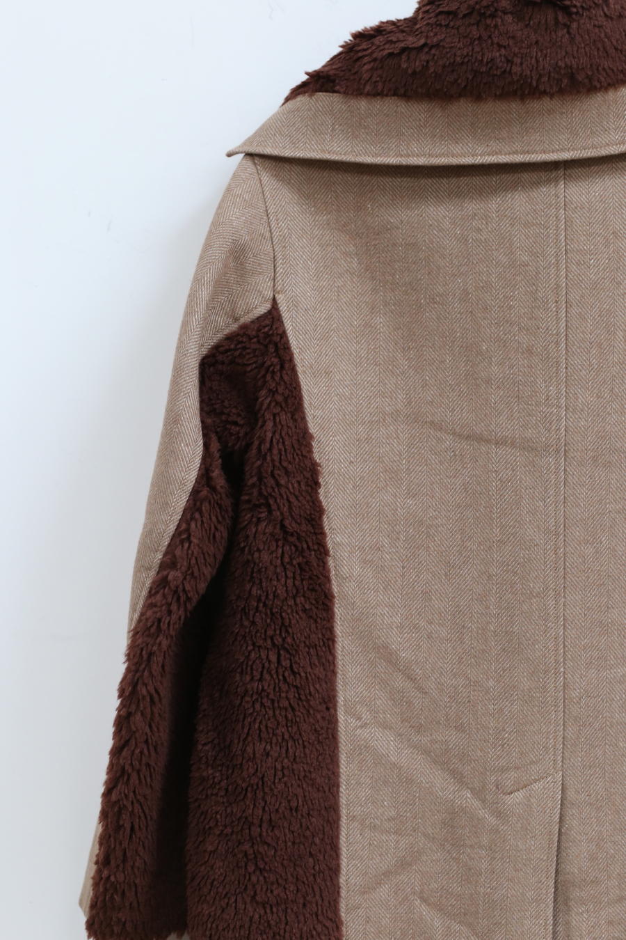 OUDE WAAG Plush Loose Patchwork Coat OW-22AW-CT05 Brown - Image 11