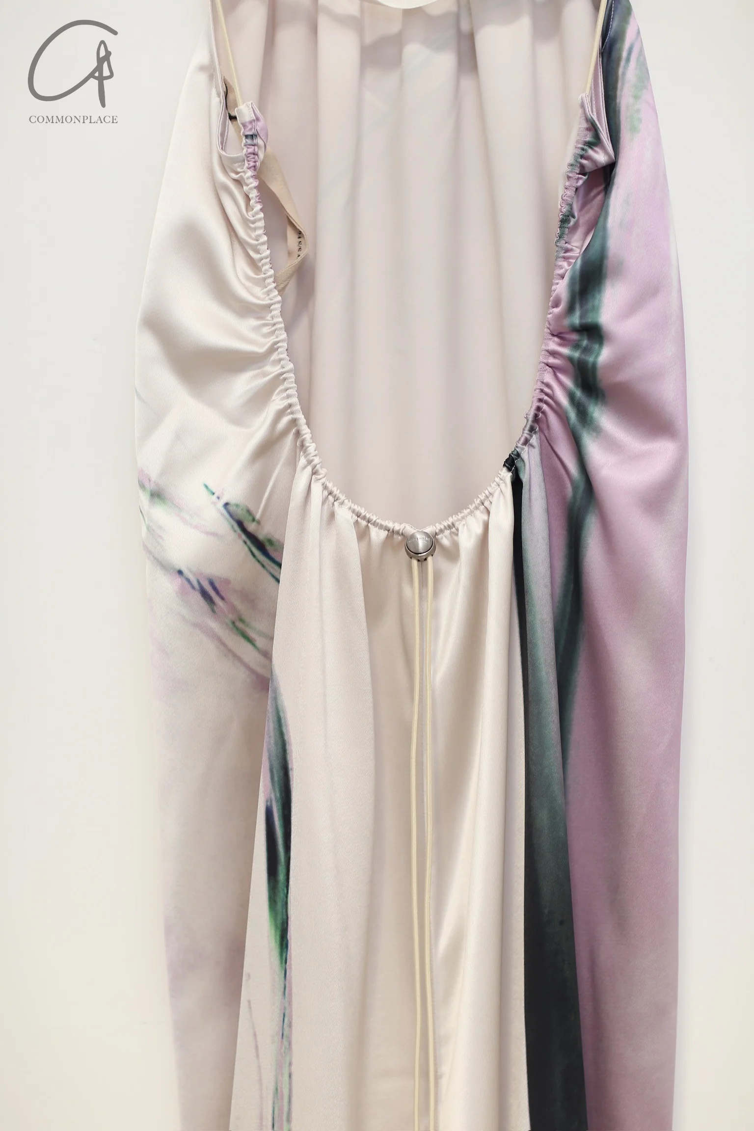 OUDE WAAG 24 Spring/Summer Printed Backless Dress OW-OW-24SS-DS10-FENHEI Pink and Black Print - Image 5