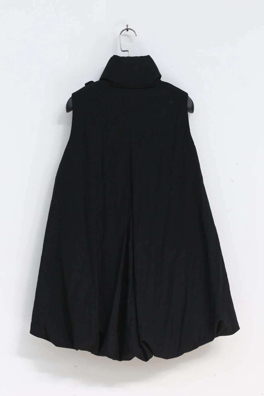 OUDE WAAG Shiny Wool Down Bud Vest OW-21AW-DJ02BL900 Black POW17 - Image 13