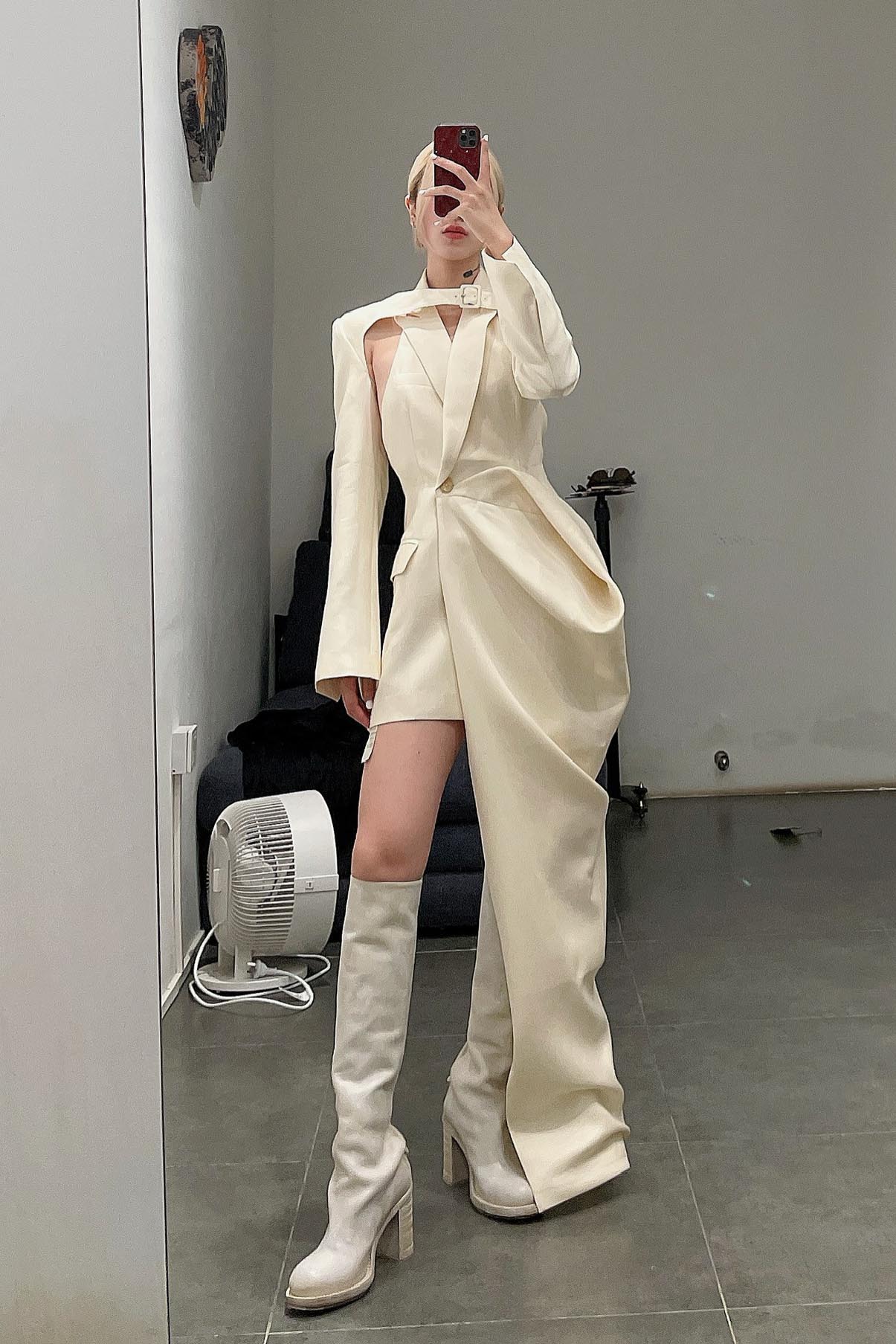 OUDE WAAG silk drape asymmetric vest OW-22AW-JK06 off-white - Image 16
