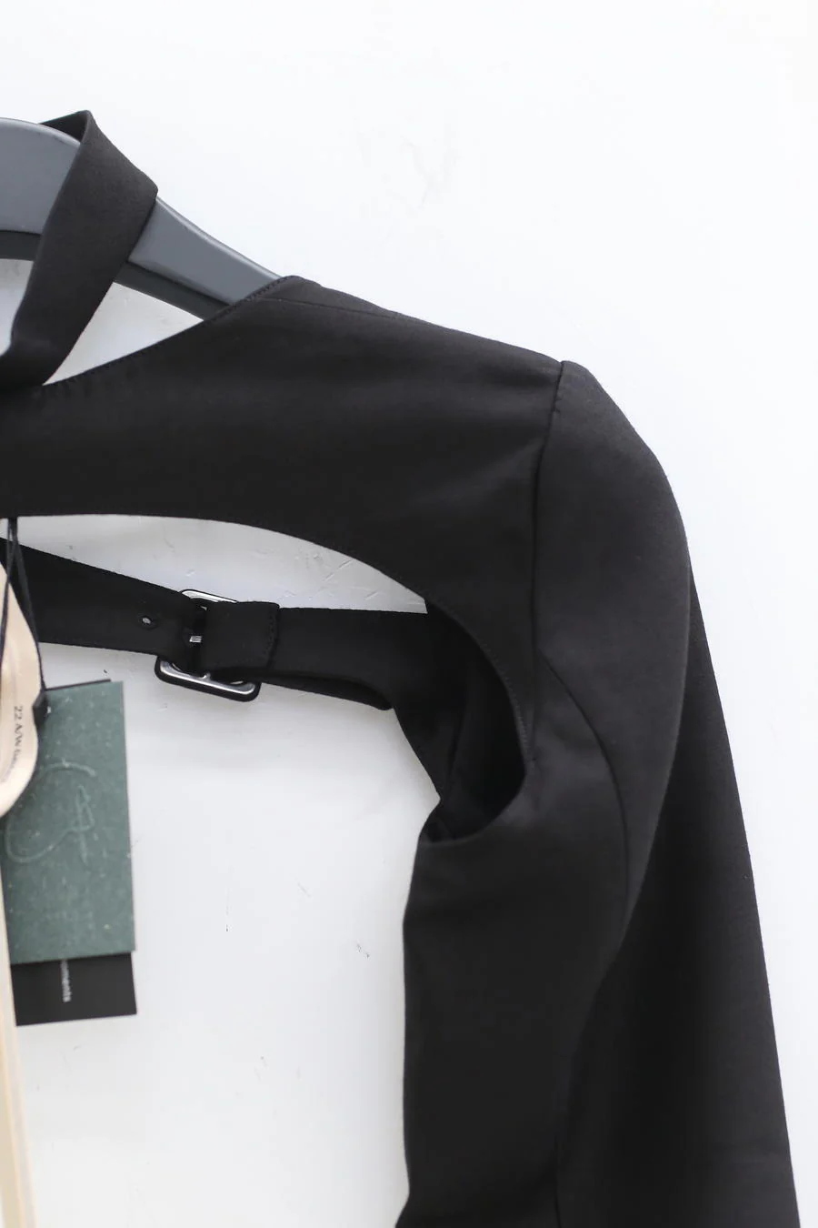 OUDE WAAG Silky Tie Suit Sleeve OW-22AW-AS01 Black - Image 12