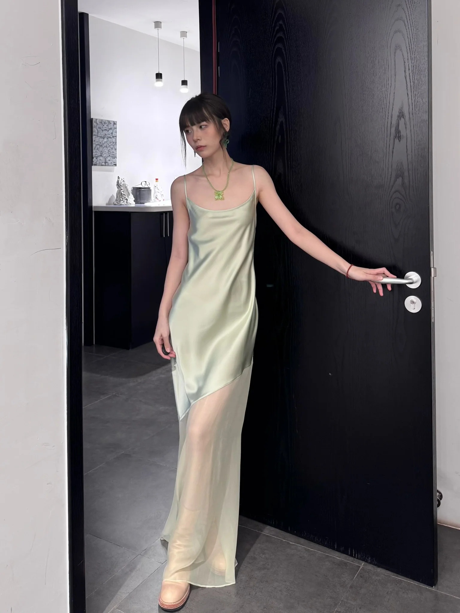OUDE WAAG special edition custom-made dress and cape OW-OW-25SE-DS03-BHL dress - Image 14