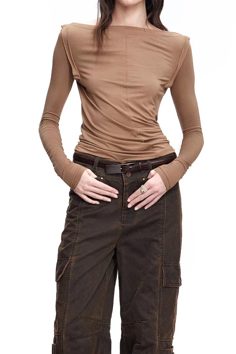 OUDE WAAG Spring/Summer 2026 Off-Shoulder Long-Sleeve Top OW-OW-26SS-TP17B1YE420-KQ YE420 Khaki - Image 2
