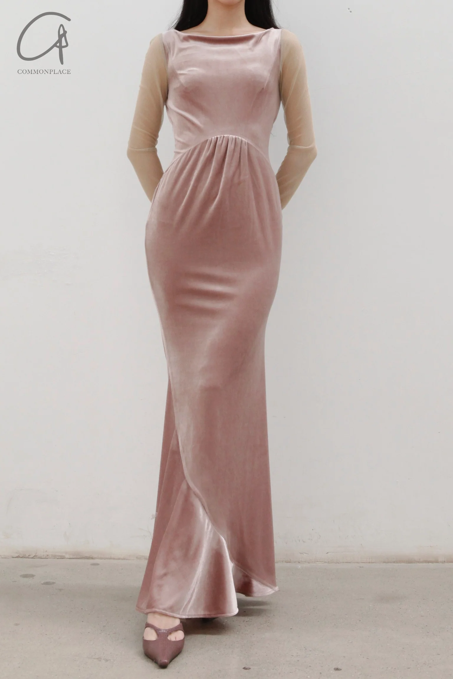 OUDE WAAG Velvet Backless Fishtail Dress OW-22AW-DS10 Tau Pink - Image 3