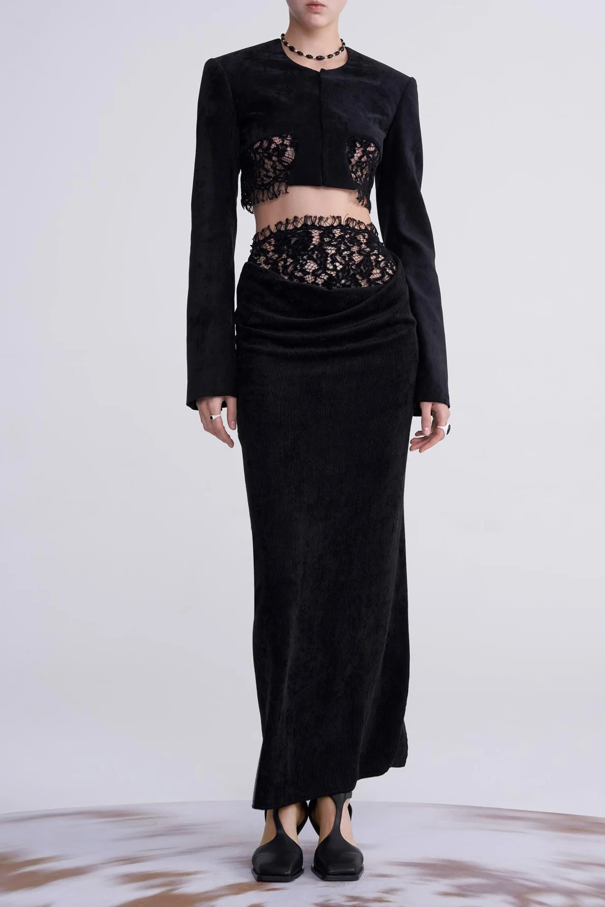 OUDE WAAG velvet lace stitching short suit OW-23SS-JK06 black - Image 2