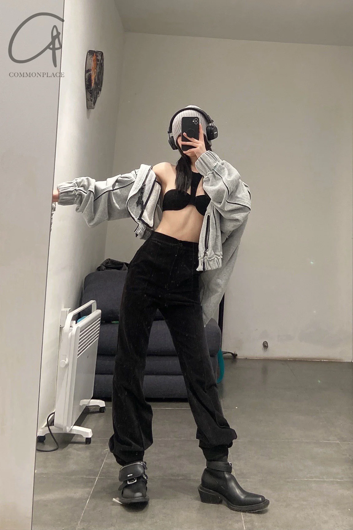 OUDE WAAG Velvet Loose Flare Pants OW-21AW-PT03-HEI Black - Image 17
