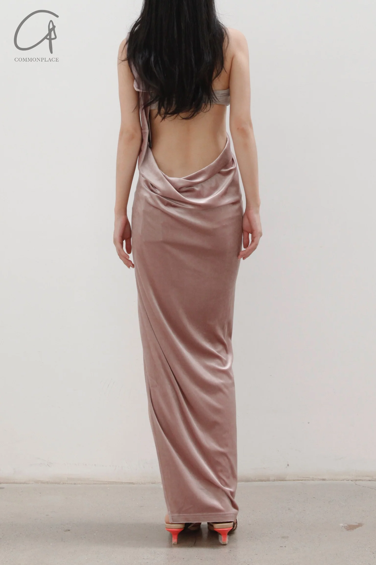 OUDE WAAG Velvet One Shoulder Drape Skirt OW-22AW-SK11 Tau Pink - Image 6