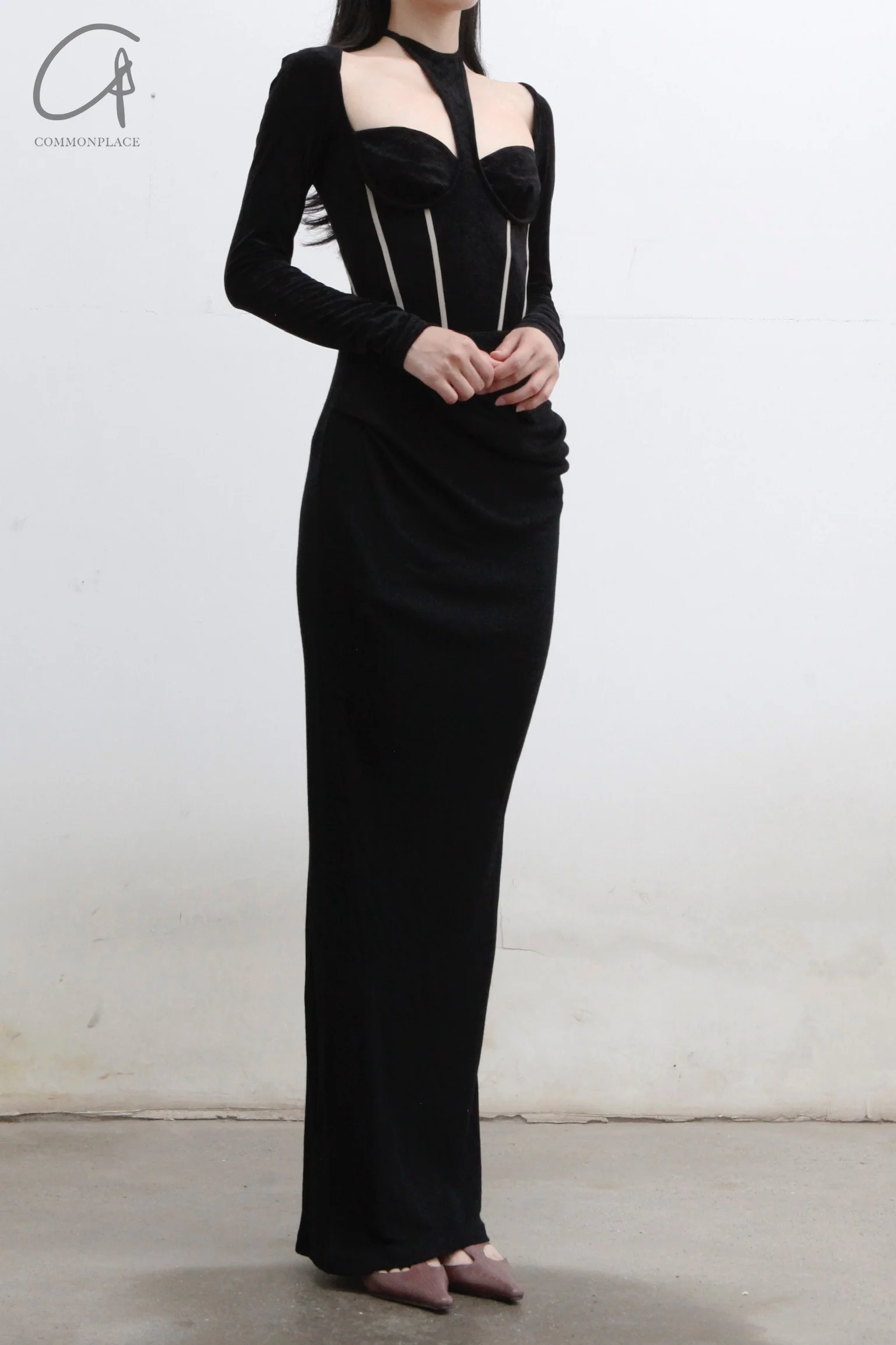 OUDE WAAG wool knit drape skirt OW-22AW-SK05 black - Image 7