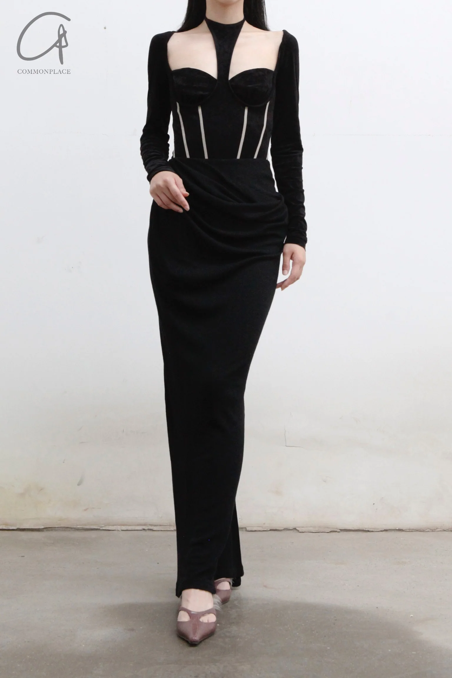 OUDE WAAG wool knit drape skirt OW-22AW-SK05 black - Image 9